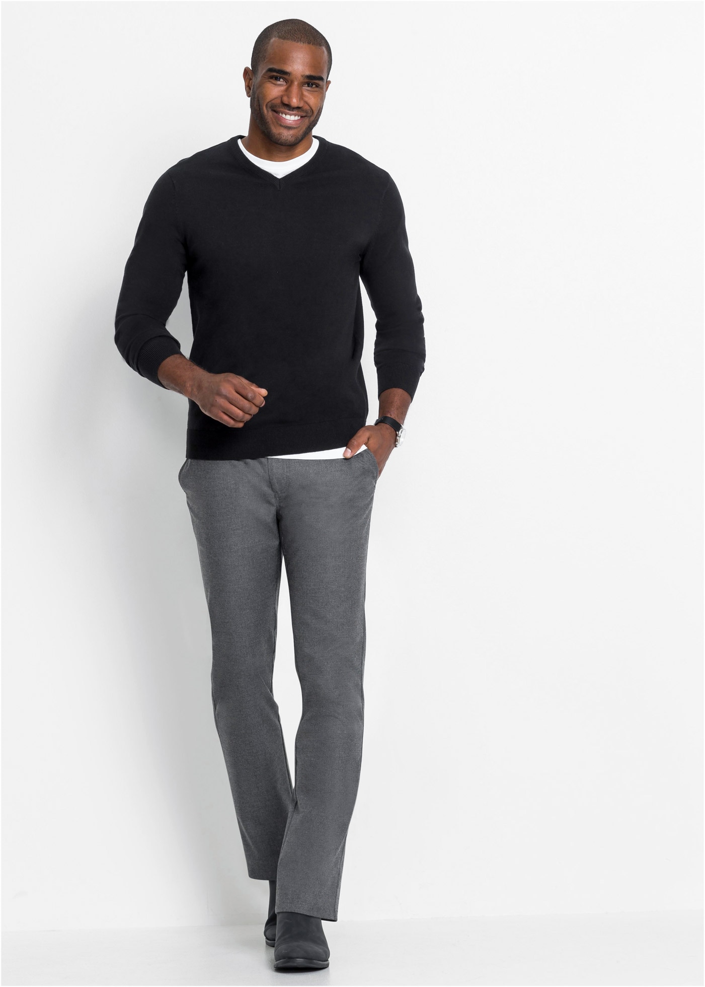 bonprix Pull en tricot »Feinstrickpullover in Regular Fit« aus Feinstrickmaterial, mit V-Ausschnitt, Regular Fit