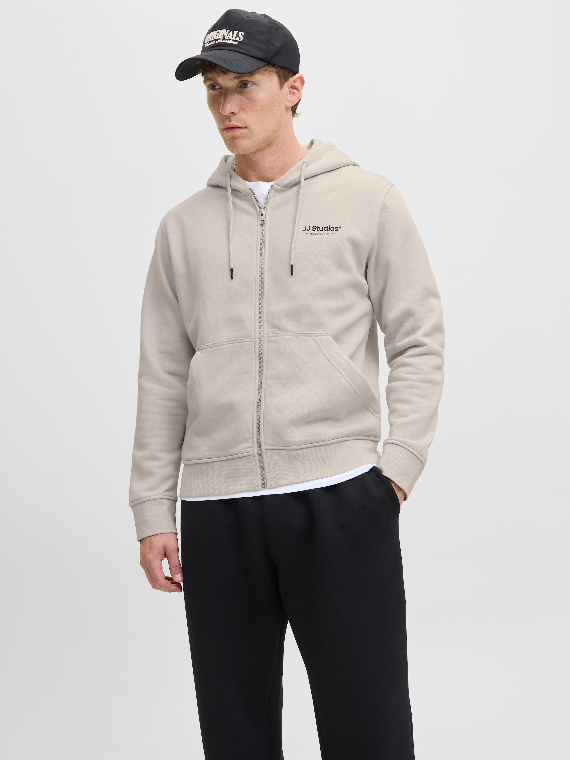 Image of Jack & Jones Kapuzensweatshirt "JJESOHO SWEAT ZIP HOOD NOOS"