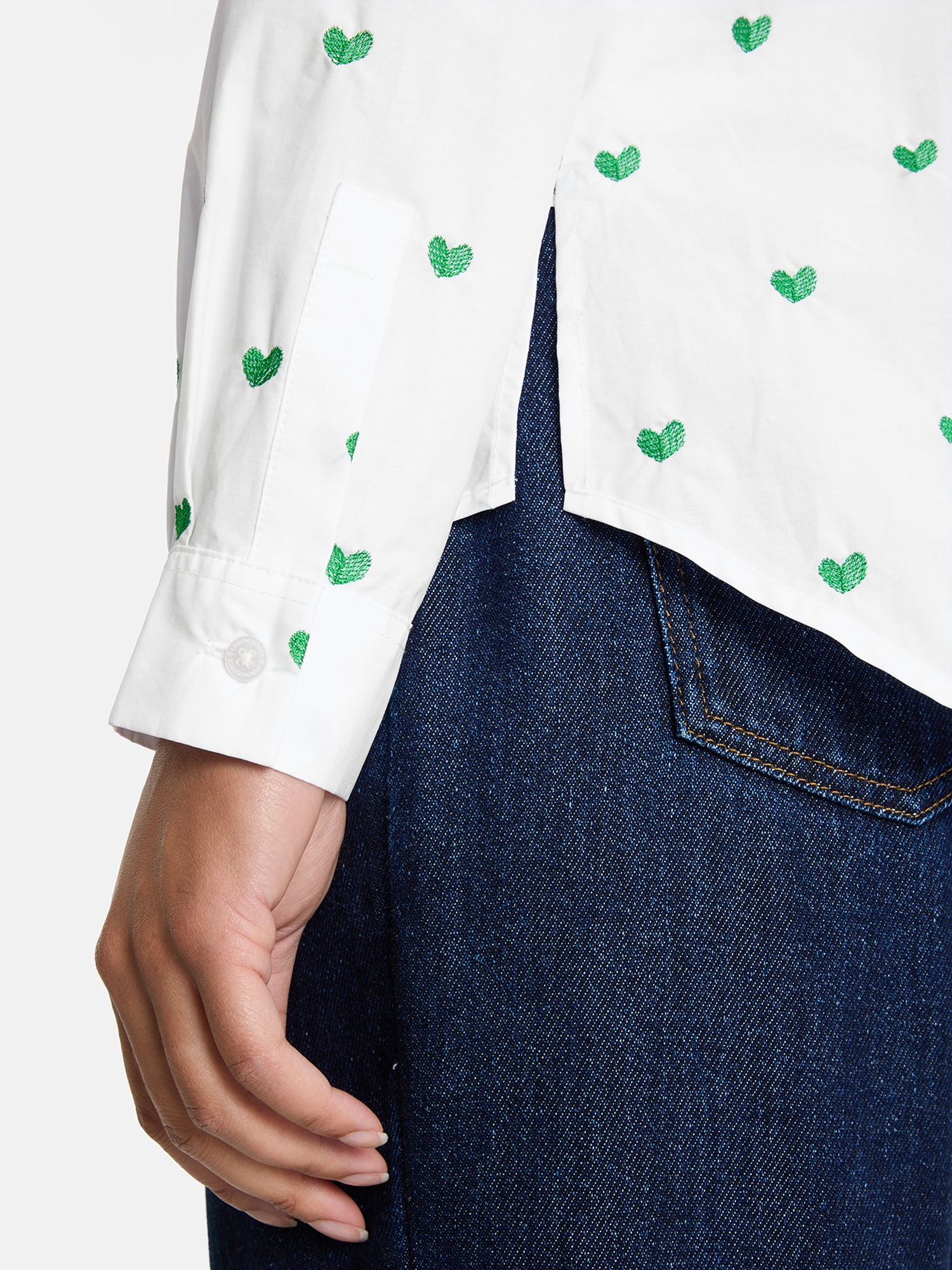 Lieblingsstück Hemdbluse »RadunaL« mit verspielter Stickerei