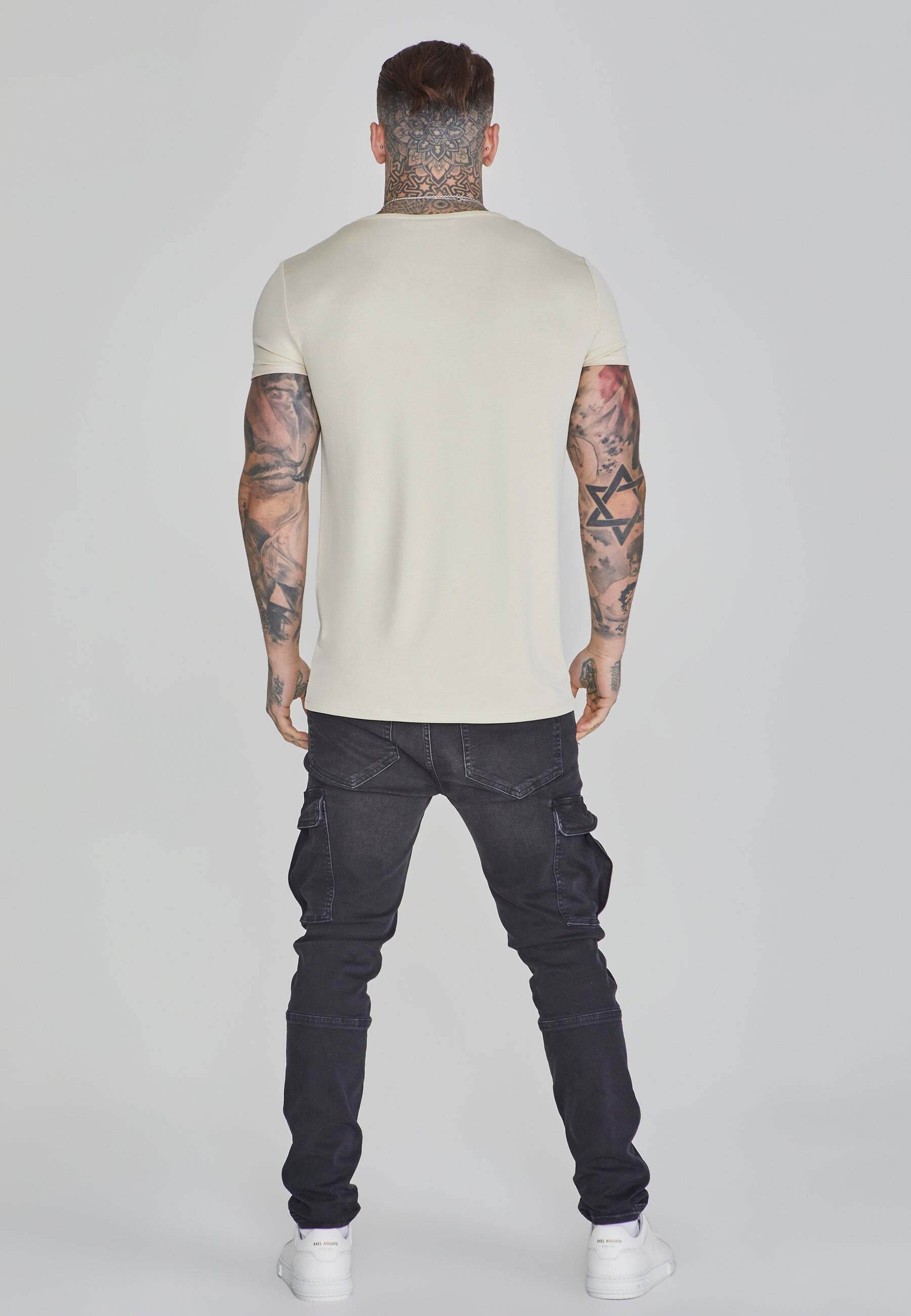 Siksilk T-Shirt »Siksilk T-Shirt Muscle Fit T-Shirt in Ecru«