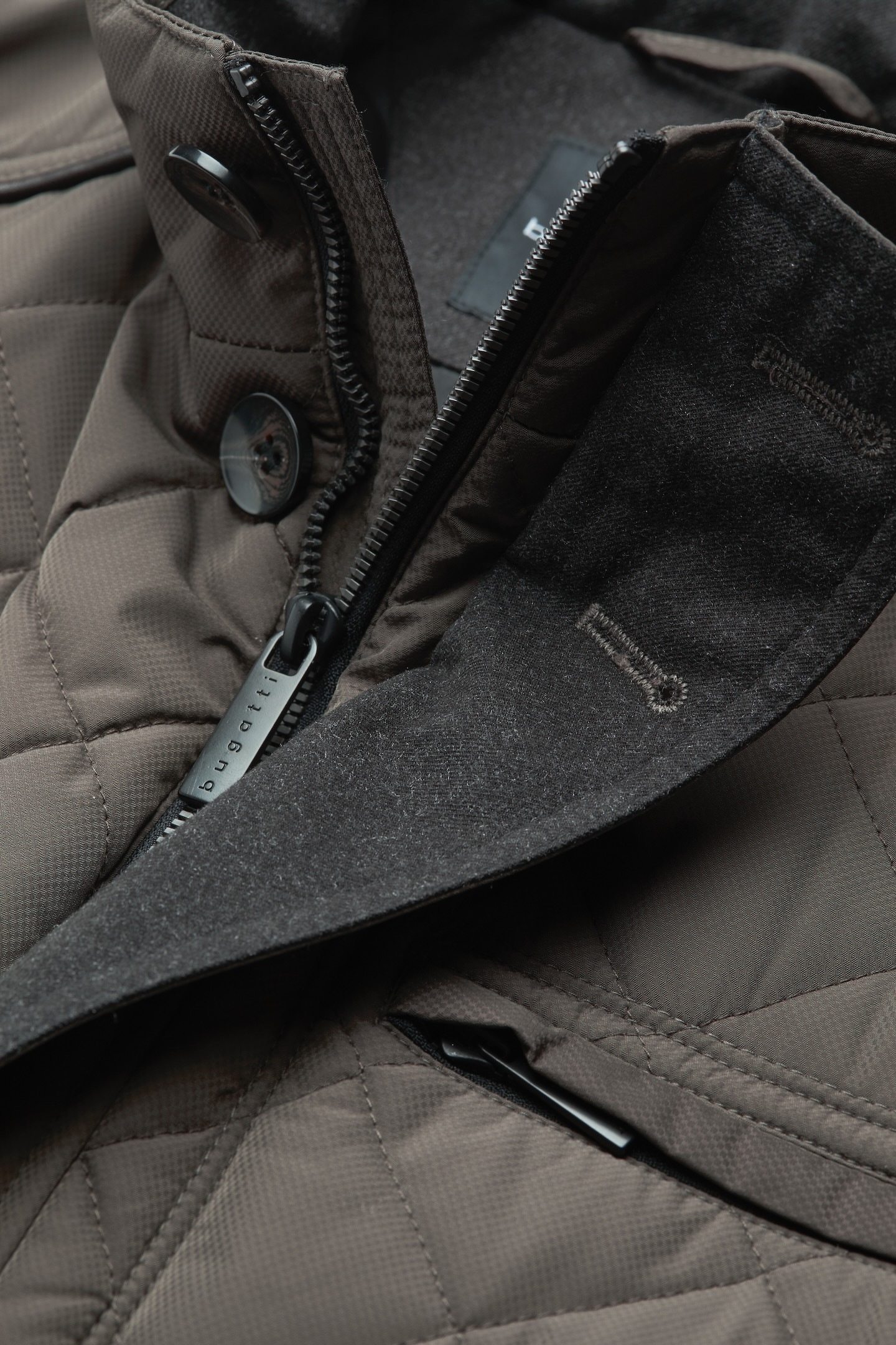 bugatti Kurzjacke »wasserabweisend« ohne Kapuze für das ganze Jahr geeignet