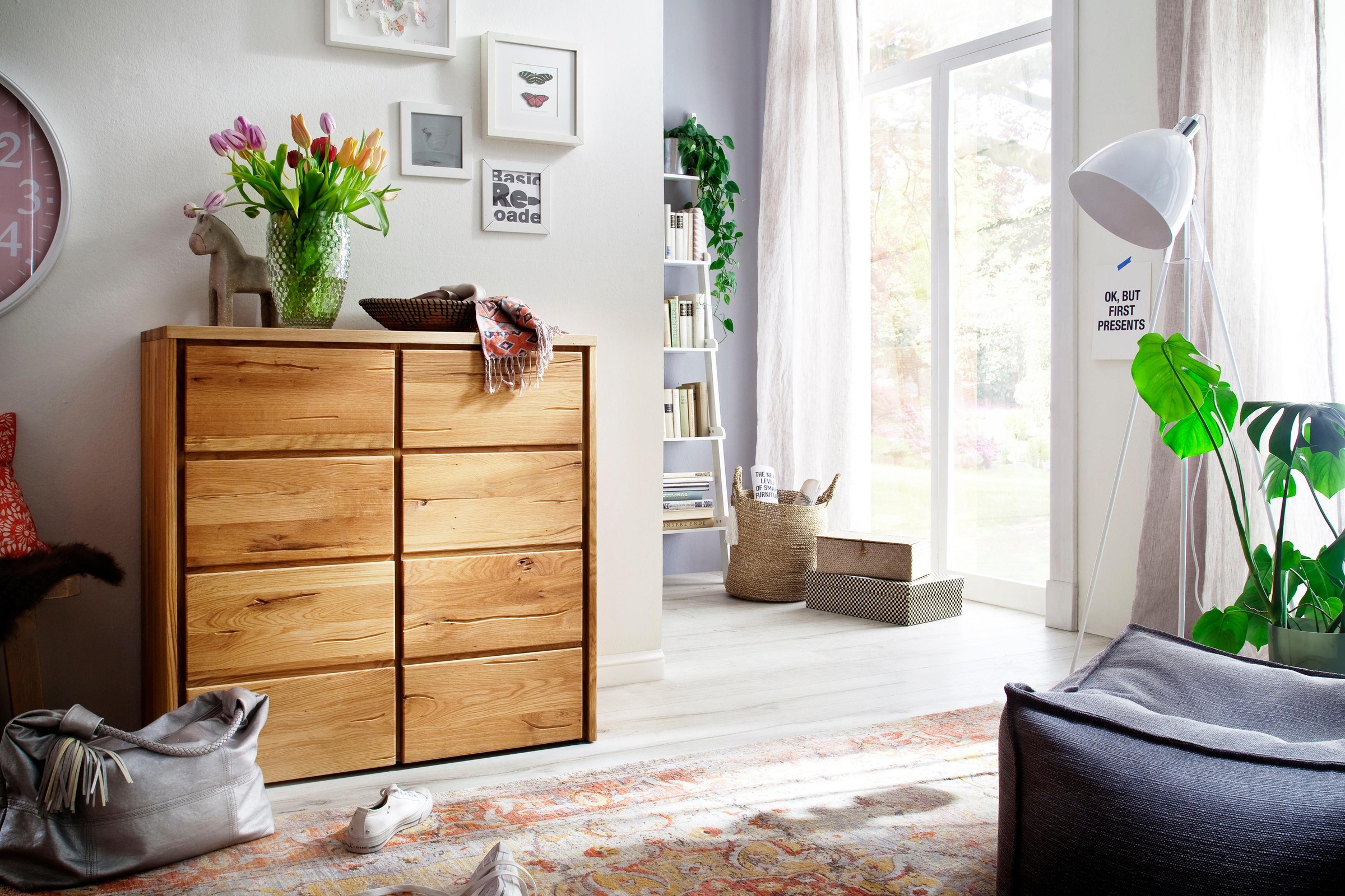 Image of Home affaire Kommode »Zetra«, aus Massivholz, alle Schubladen mit Soft-Close-Funktion, Breite 88 cm bei Ackermann Versand Schweiz