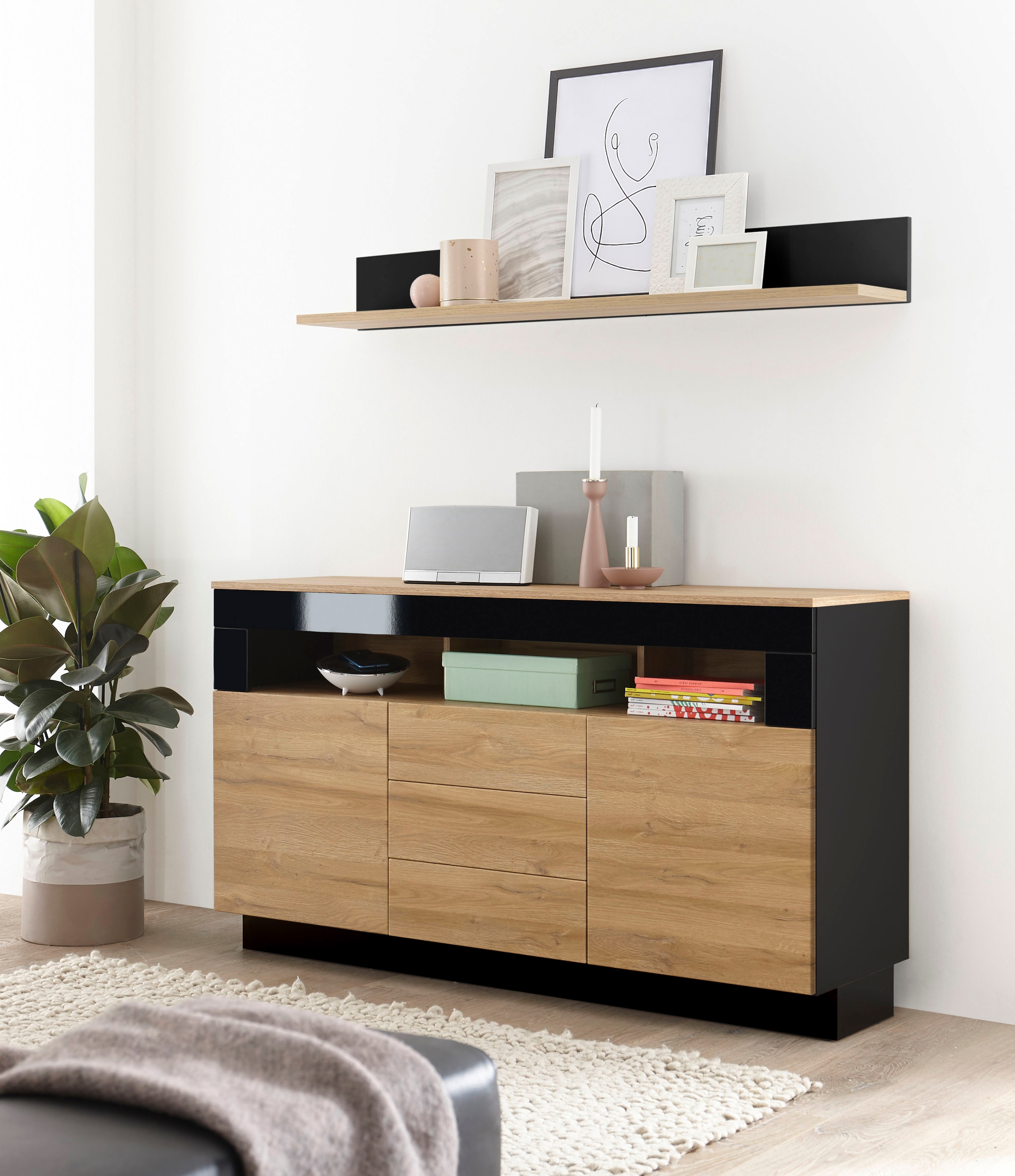 Trouver Style sur »Cayman«, cm Breite ca. Places 150 of Sideboard