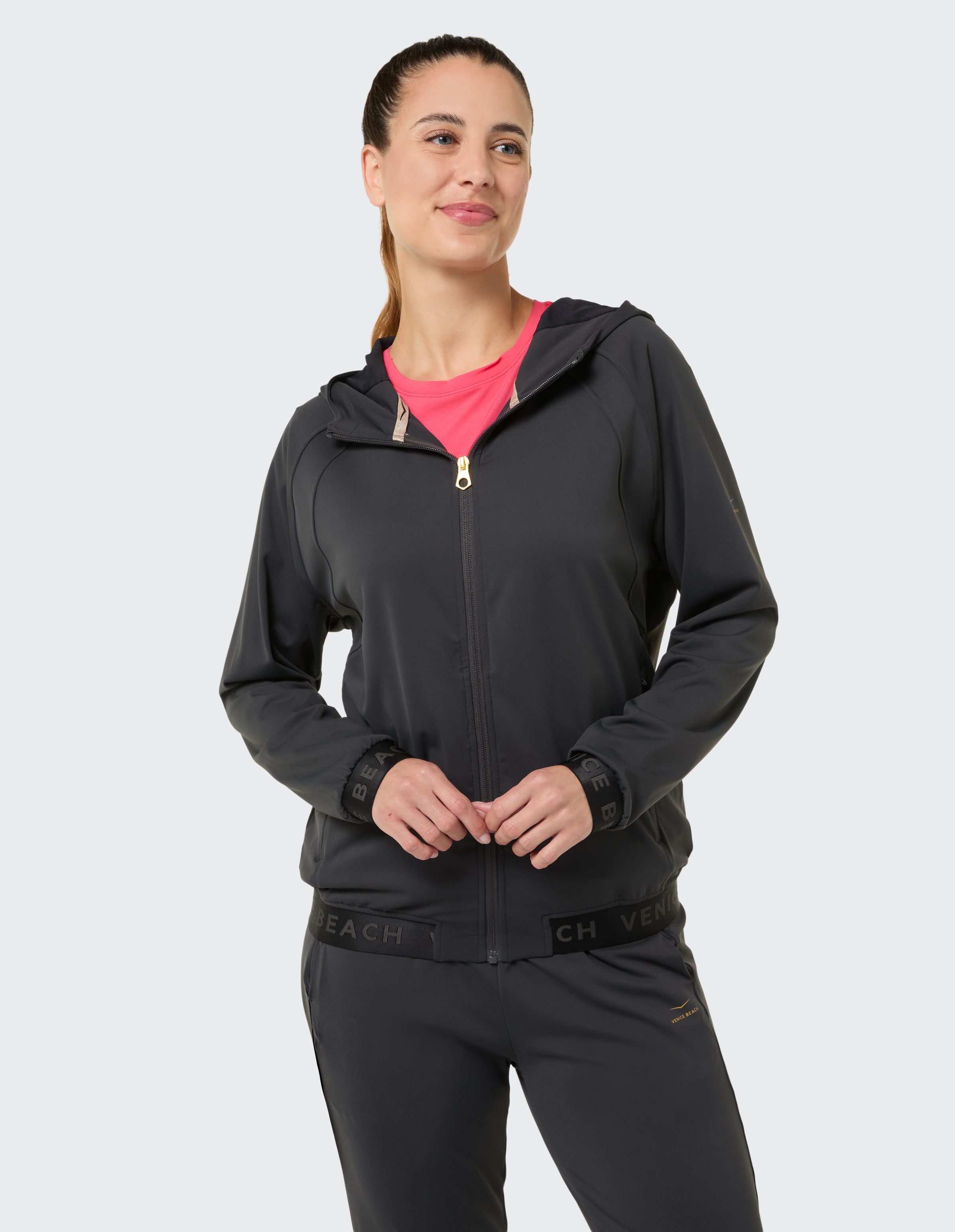 Image of Venice Beach Sweatjacke "D JOGGINGJACKE SIENNA" für Erwachsene konzipiert