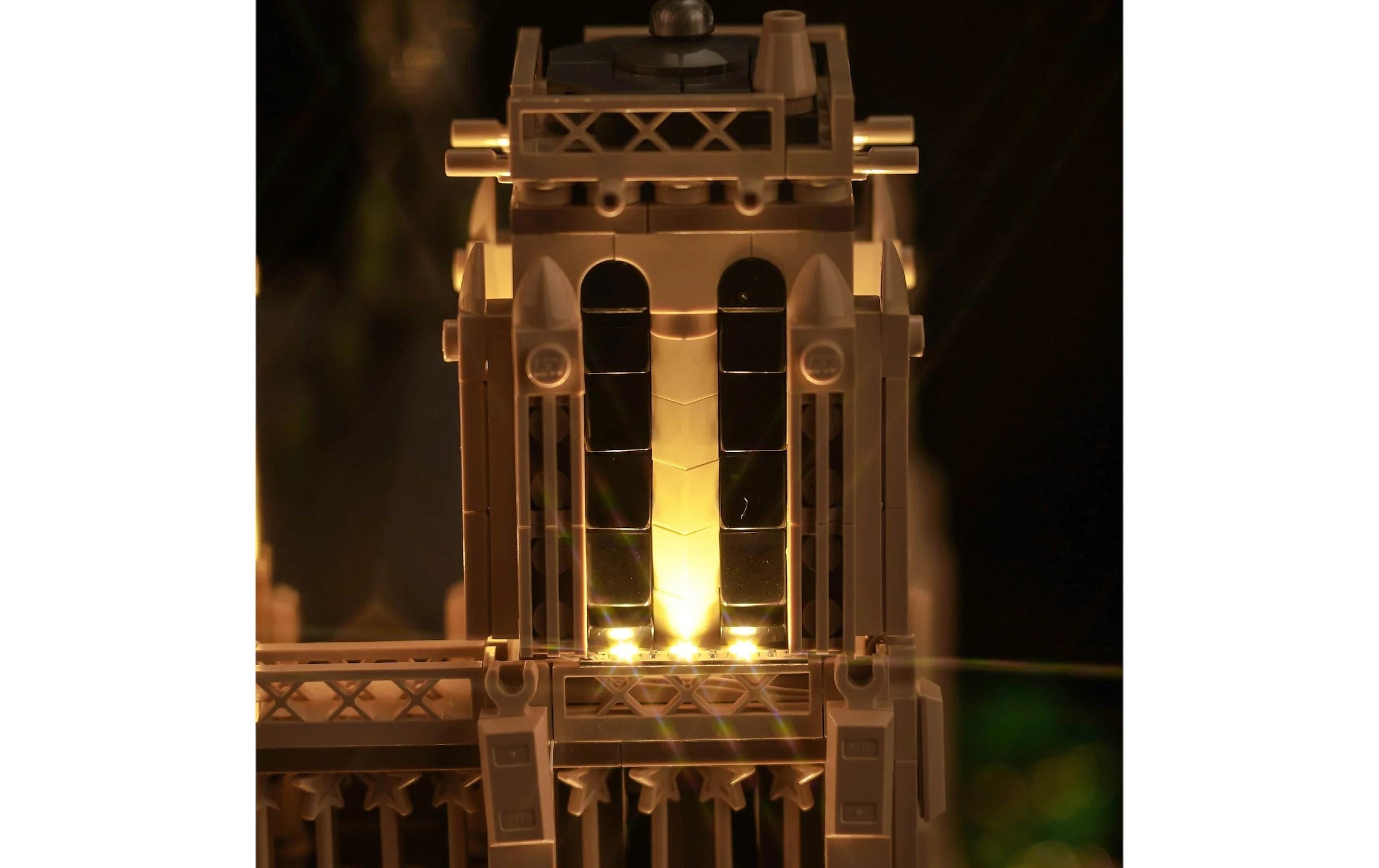   Jeu de construction en pierre »BrickBling LED-Licht-Set für LEGO® Notre-Dame de Paris -21061«