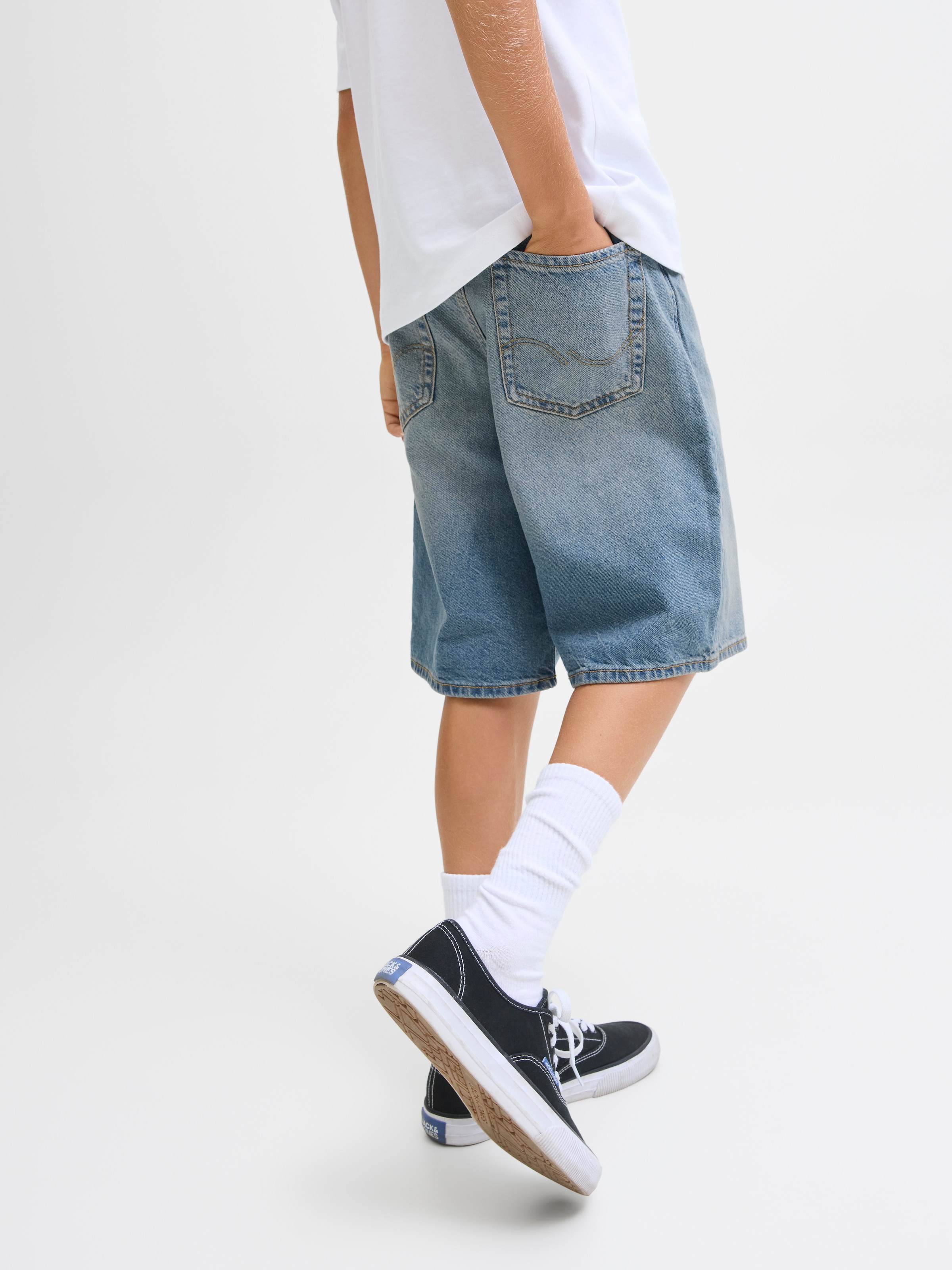 Jack & Jones Junior Shorts »JJIALEX mit Relaxed Fit und hoher Taille«, unifarben, modisch, relaxed fit, Web