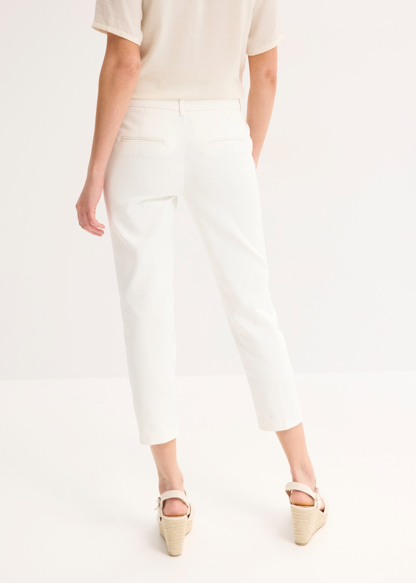 bonprix Pantalon 7/8  longueur élégante 7/8, coupe féminine, coupe régulière