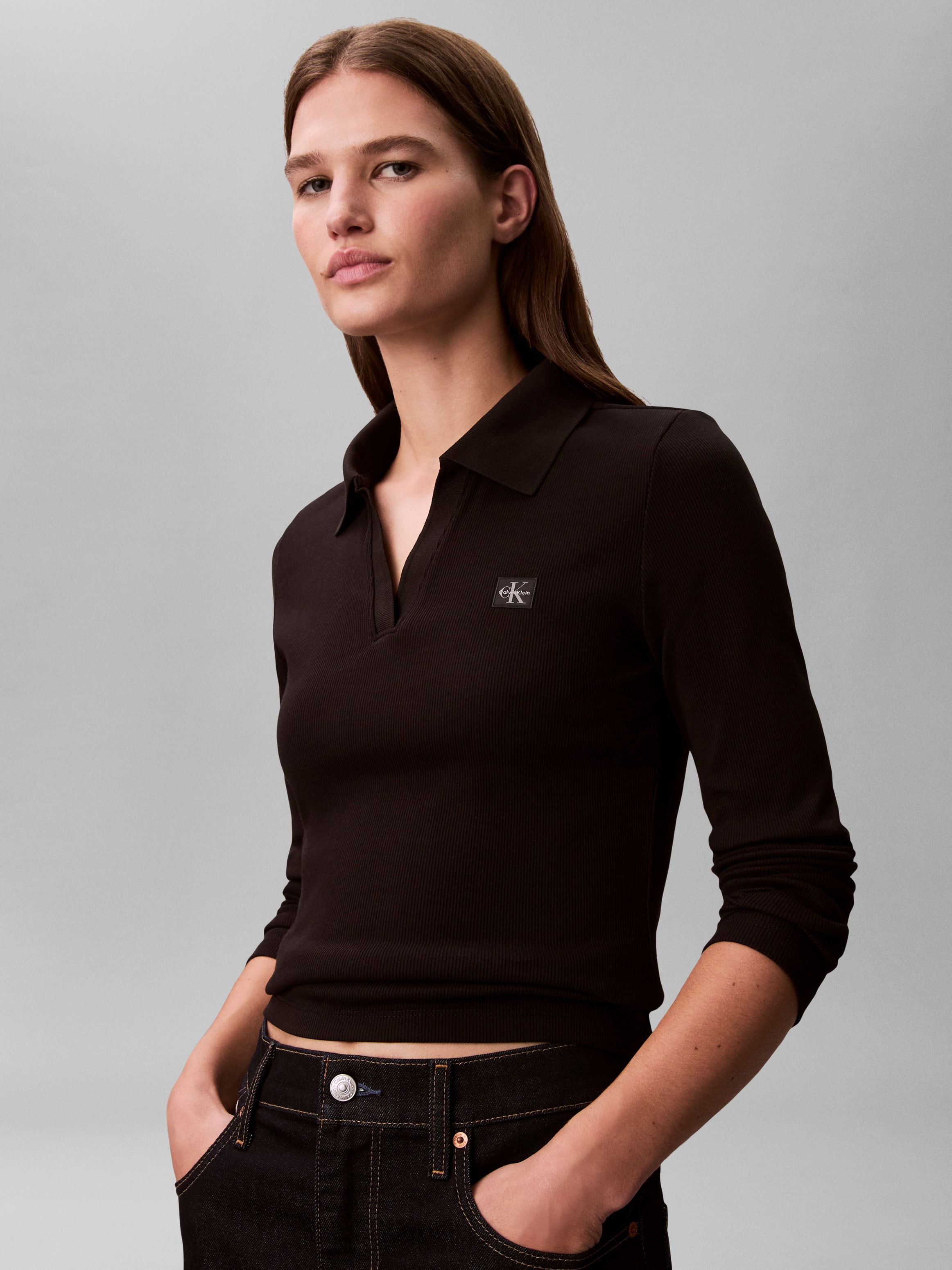 Calvin Klein Jeans Blouse à manches longues Figurbetonte Passform mit V-Ausschnitt