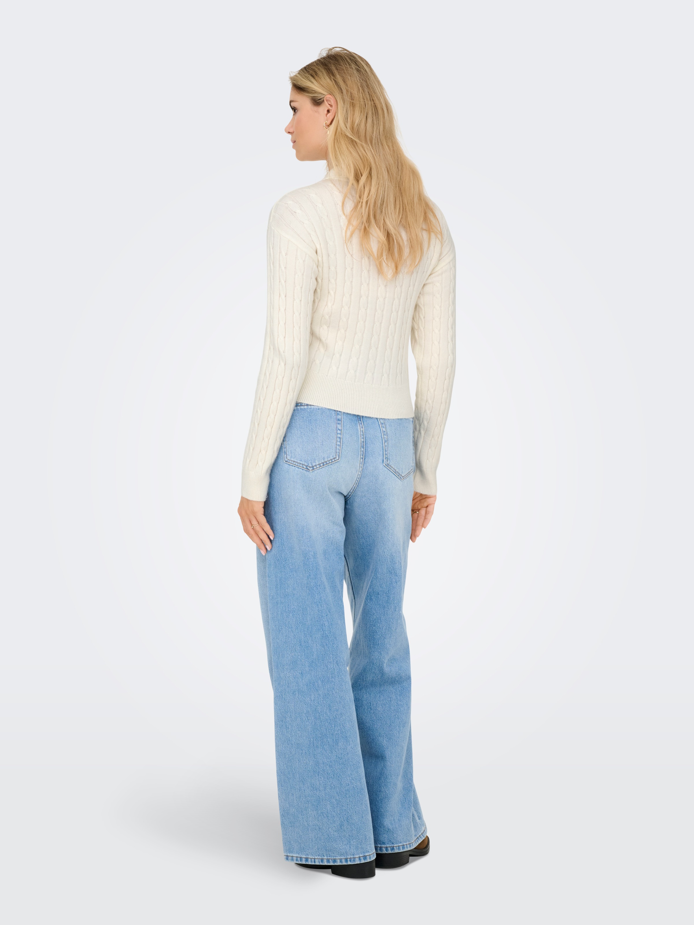 ONLY Pull en tricot »ONLKATIA LS CABLE POLO CC KNT«