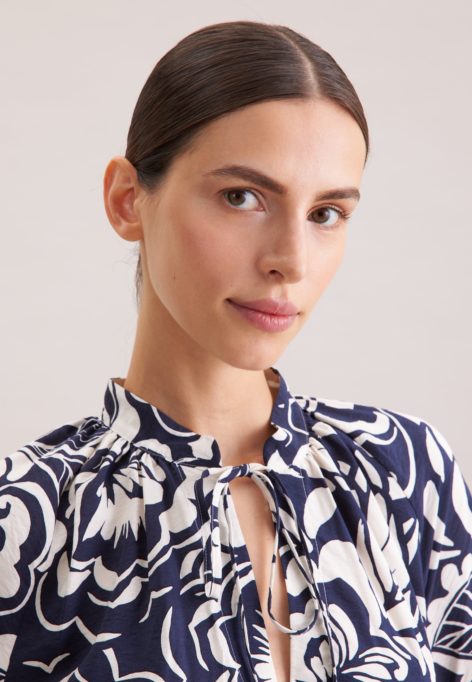 seidensticker Robe d'été 1/1 V-Neck Druck