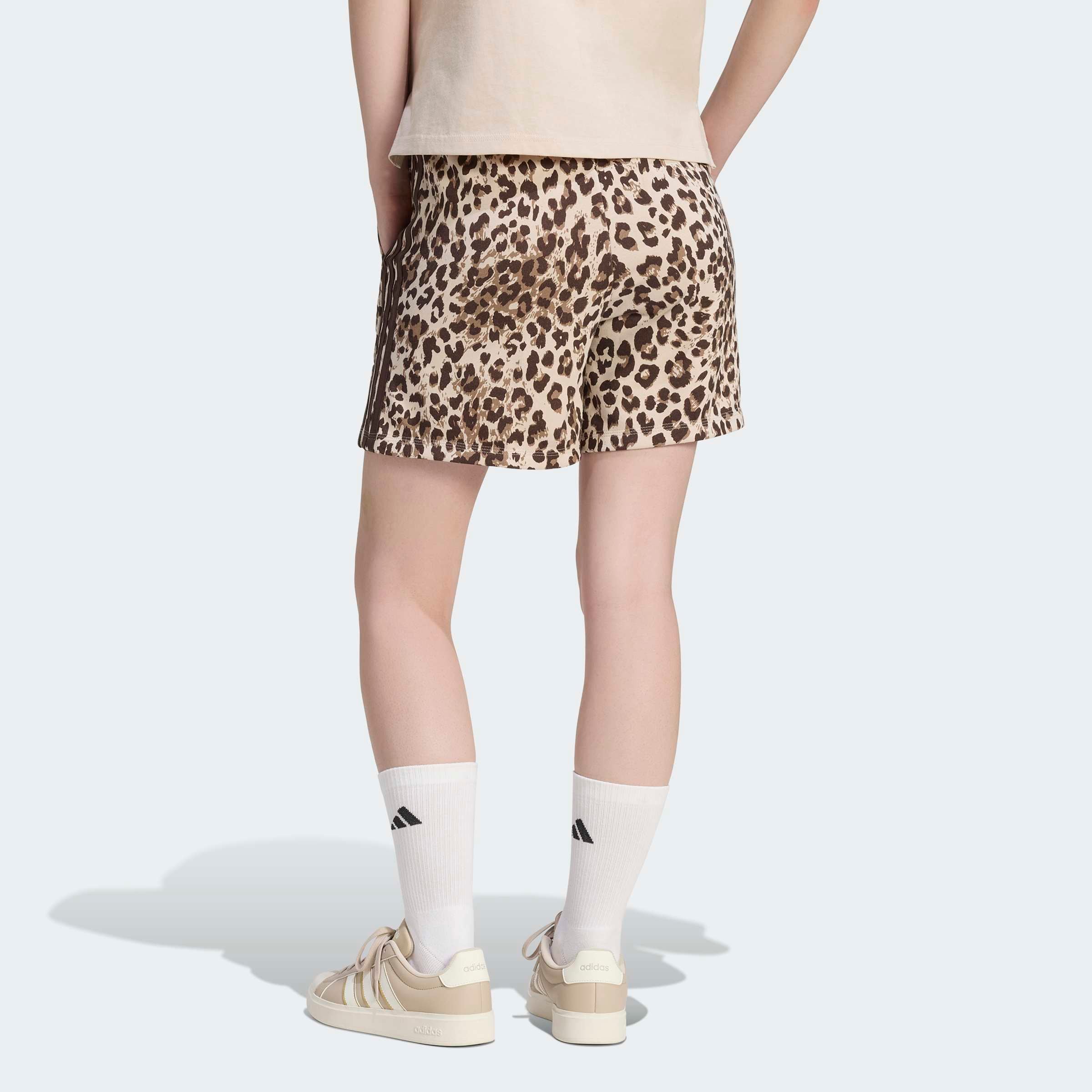 adidas Sportswear Shorts »W AOP SHO«  für Erwachsene, mit Gummizug, aus Baumwolle, eng geschnitten