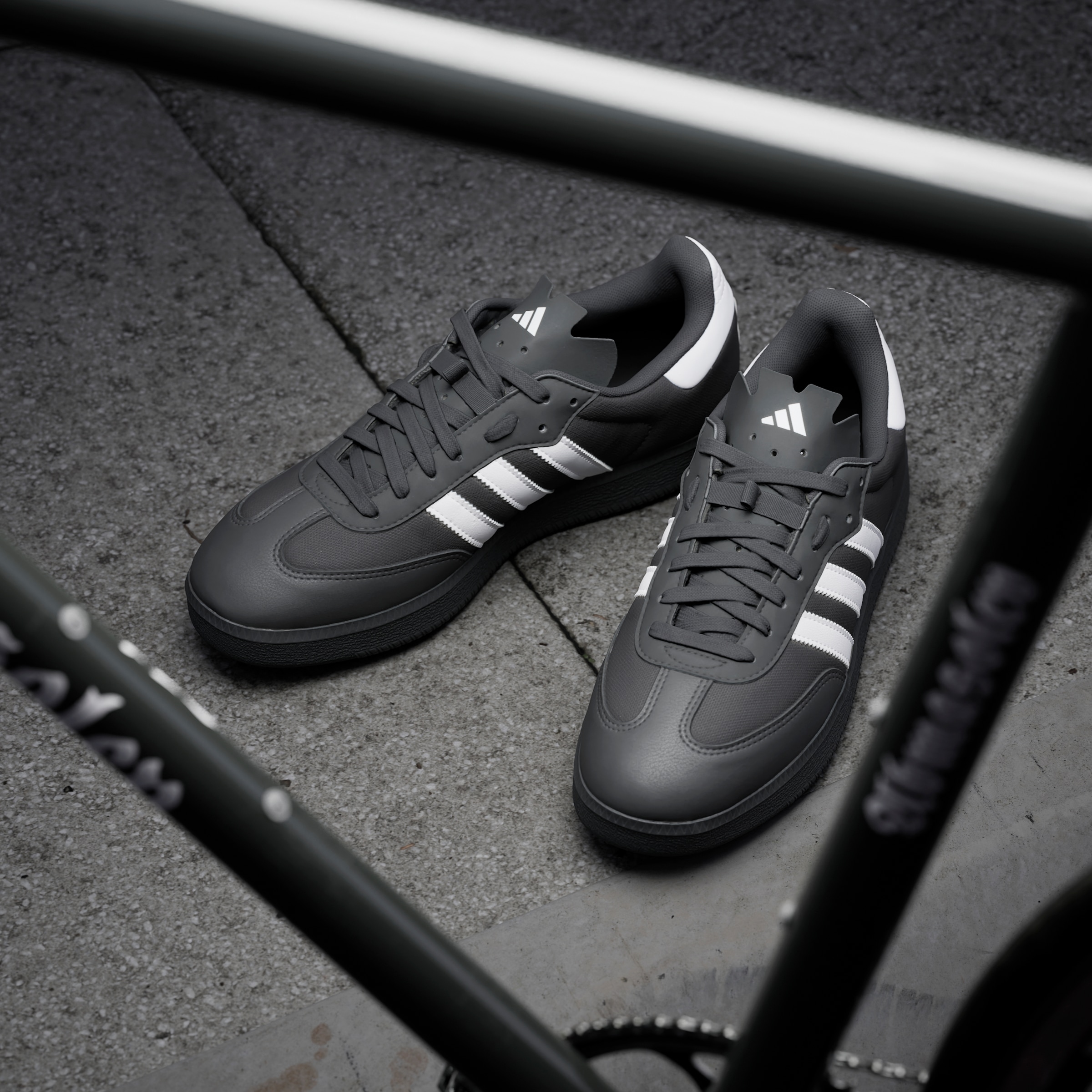 adidas Performance Sneaker »THE CYCLING VELOSAMBA MADE WITH NATURE«