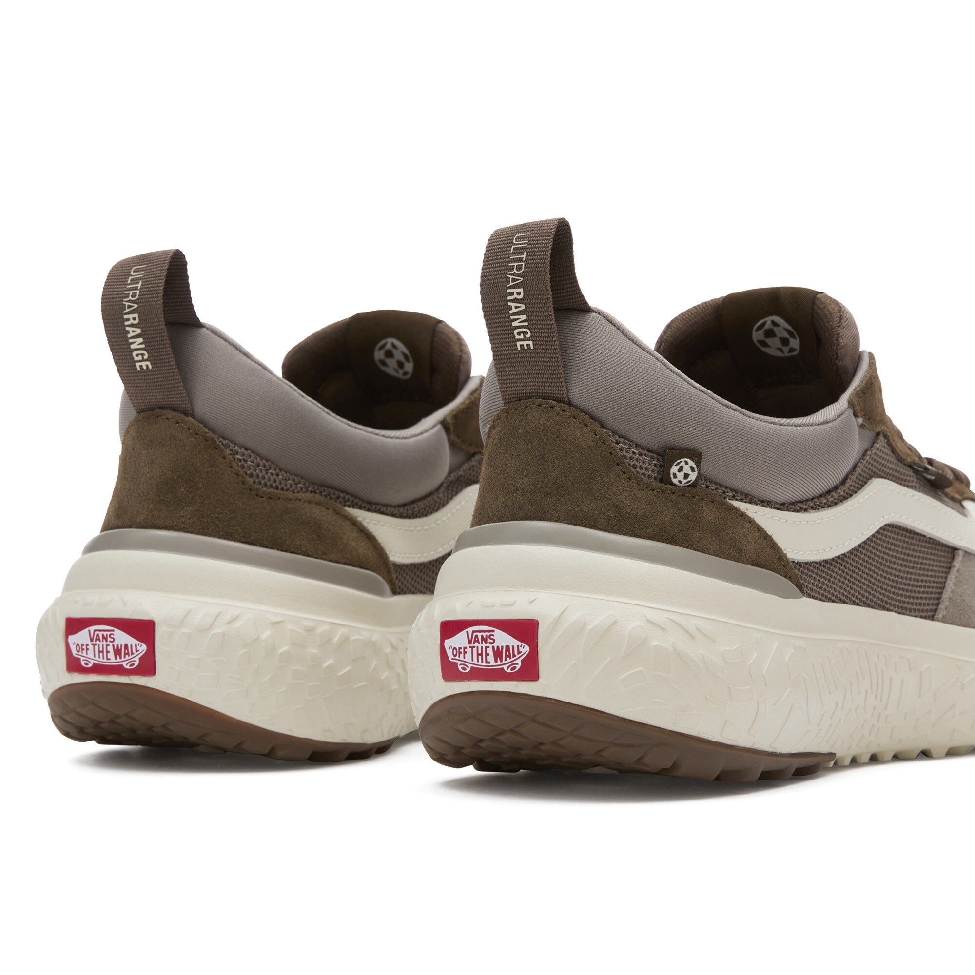 Vans Sneaker »UltraRange Neo VR3«, mit Logo-Flag