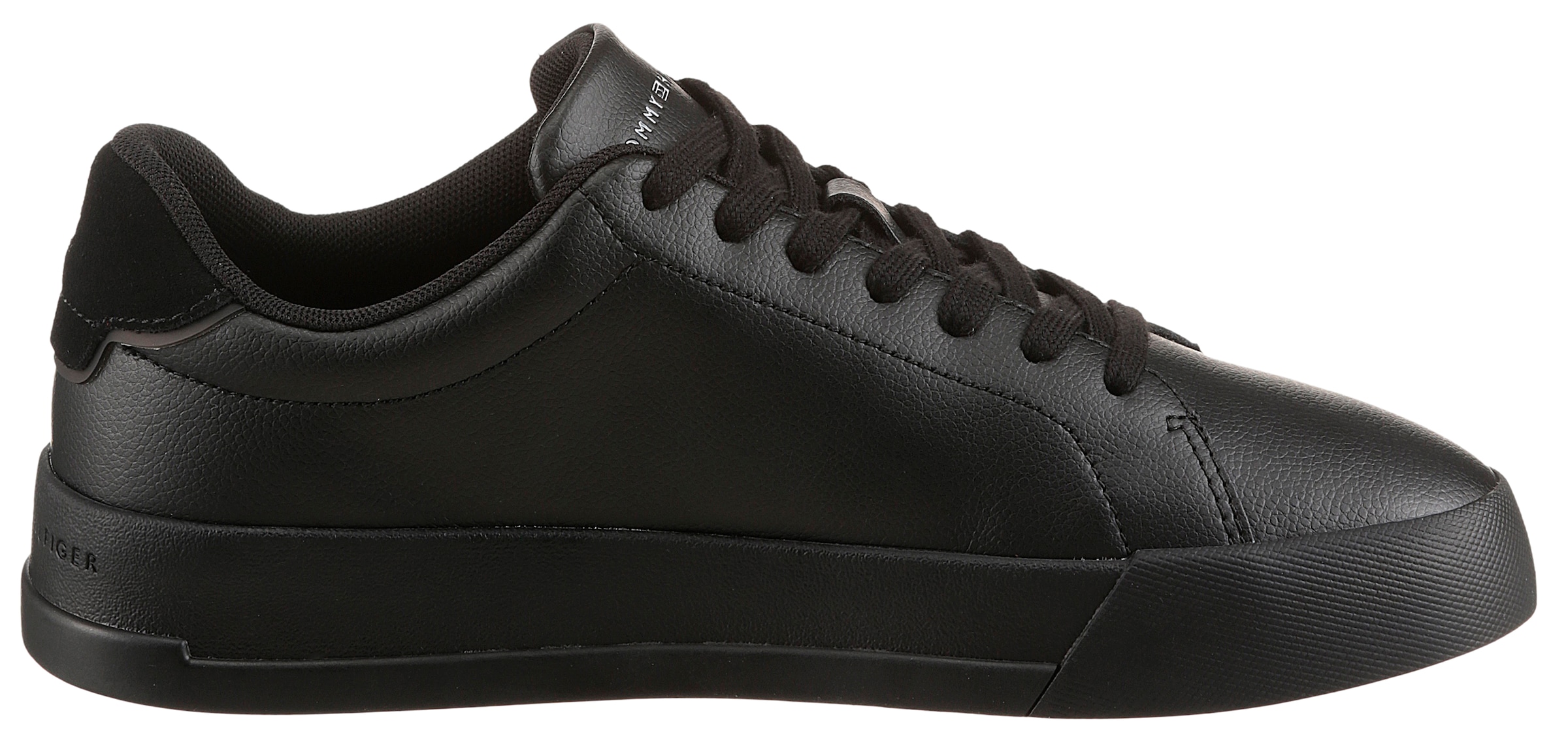 Tommy Hilfiger Sneakers »TH COURT LTH DETAIL ESS«  chaussure de loisirs, chaussure basse, chaussure à lacets avec inscription logo latérale