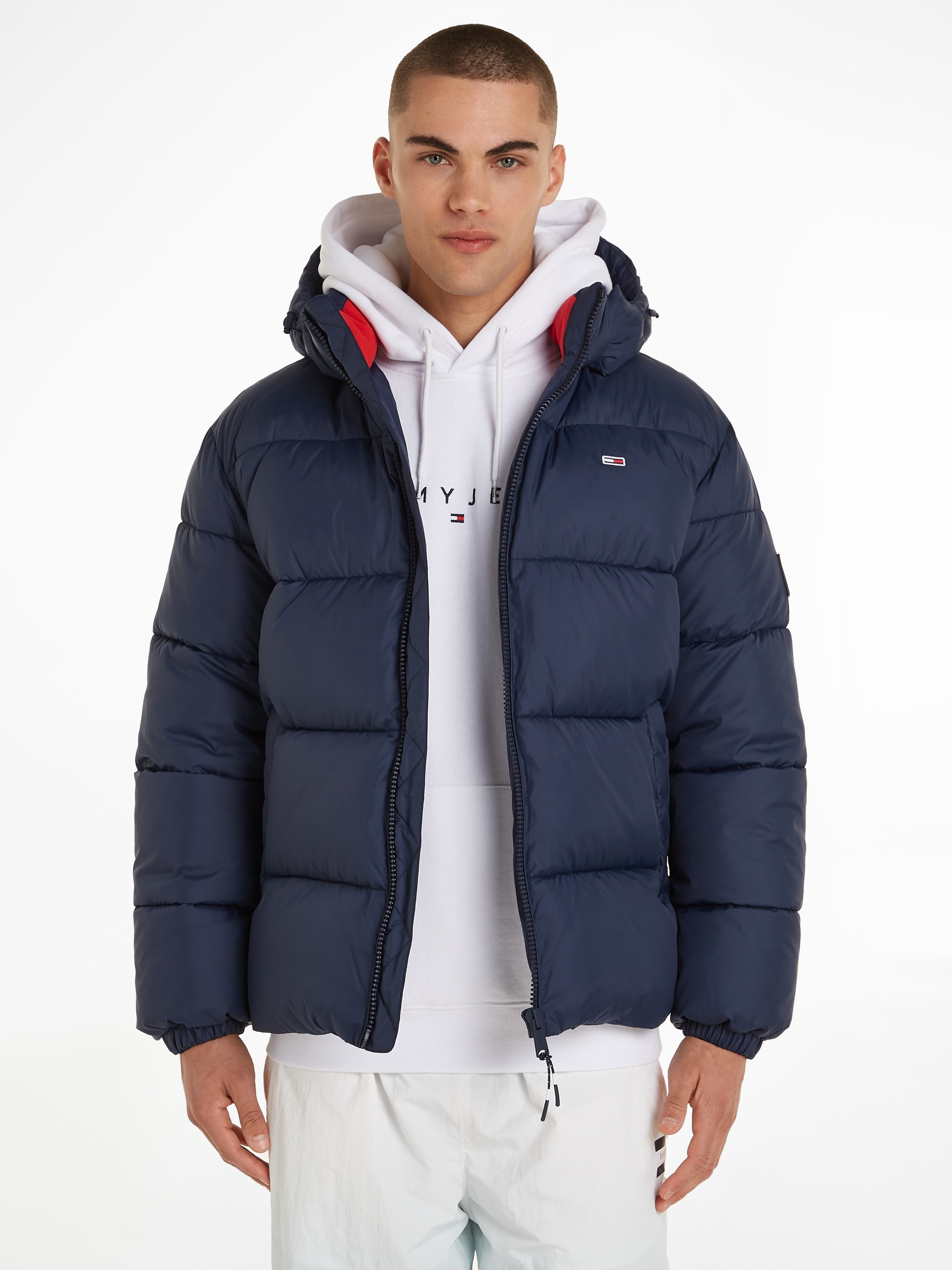 Tommy Jeans Steppjacke »TJM ESSENTIAL PUFFER JACKET«, mit Kapuze, mit Logoschriftzug in der Kapuze