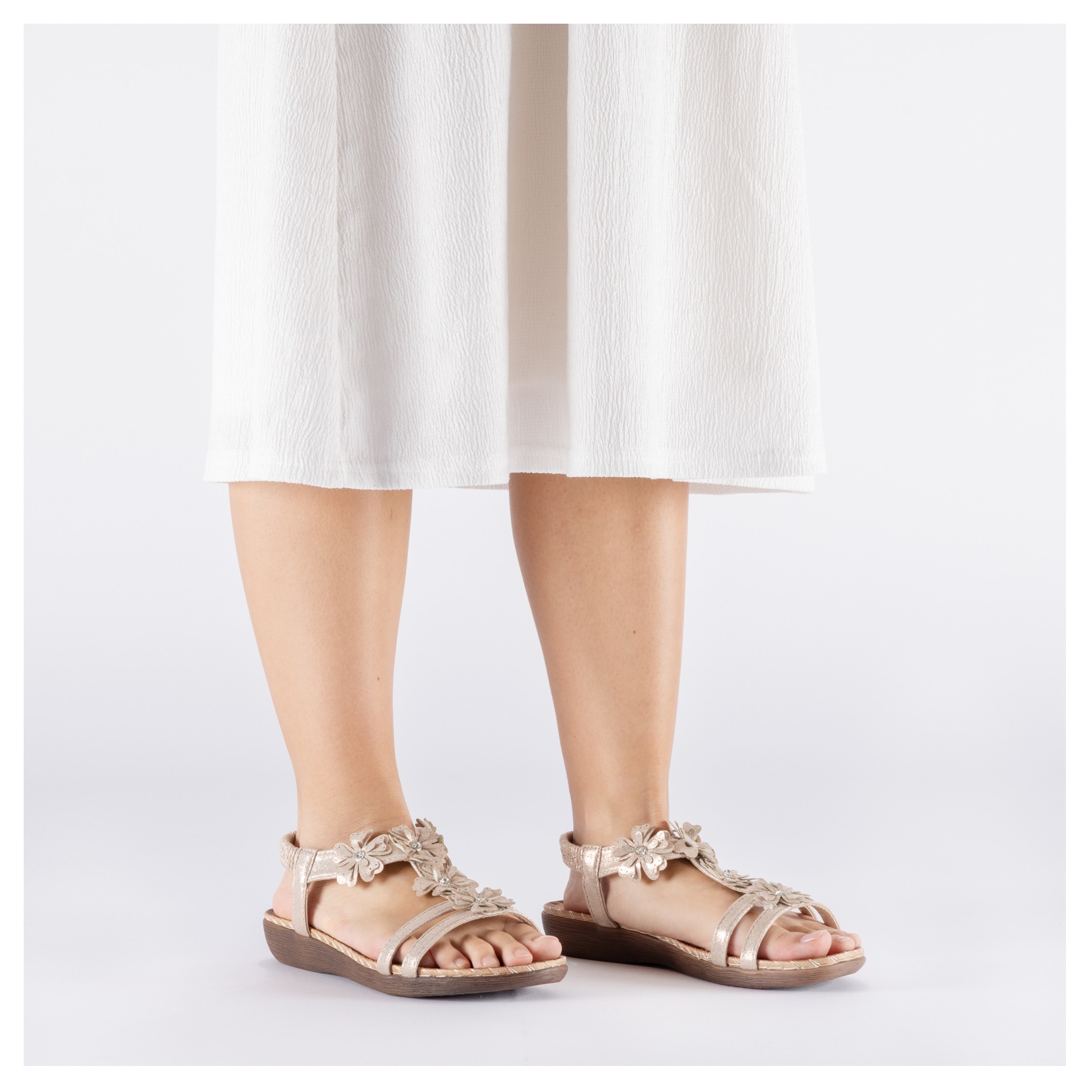 Rieker Sandale  chaussure d'été, chaussure de vacances avec décoration florale et strass