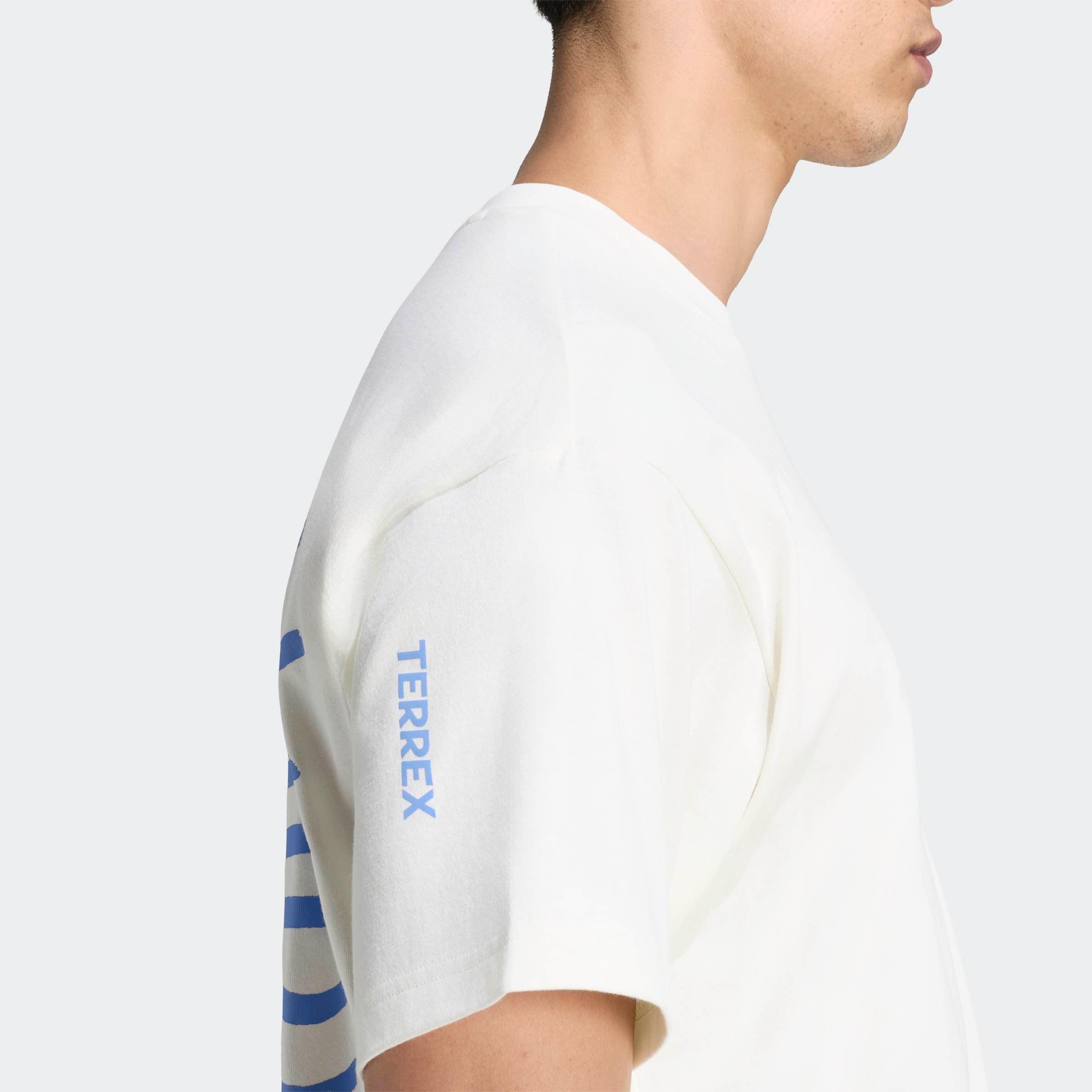 adidas TERREX »ELEMENTS GRAPHIC« sportlicher Stil, aus Baumwolle, mit Rundhalsausschnitt, Kurzarm
