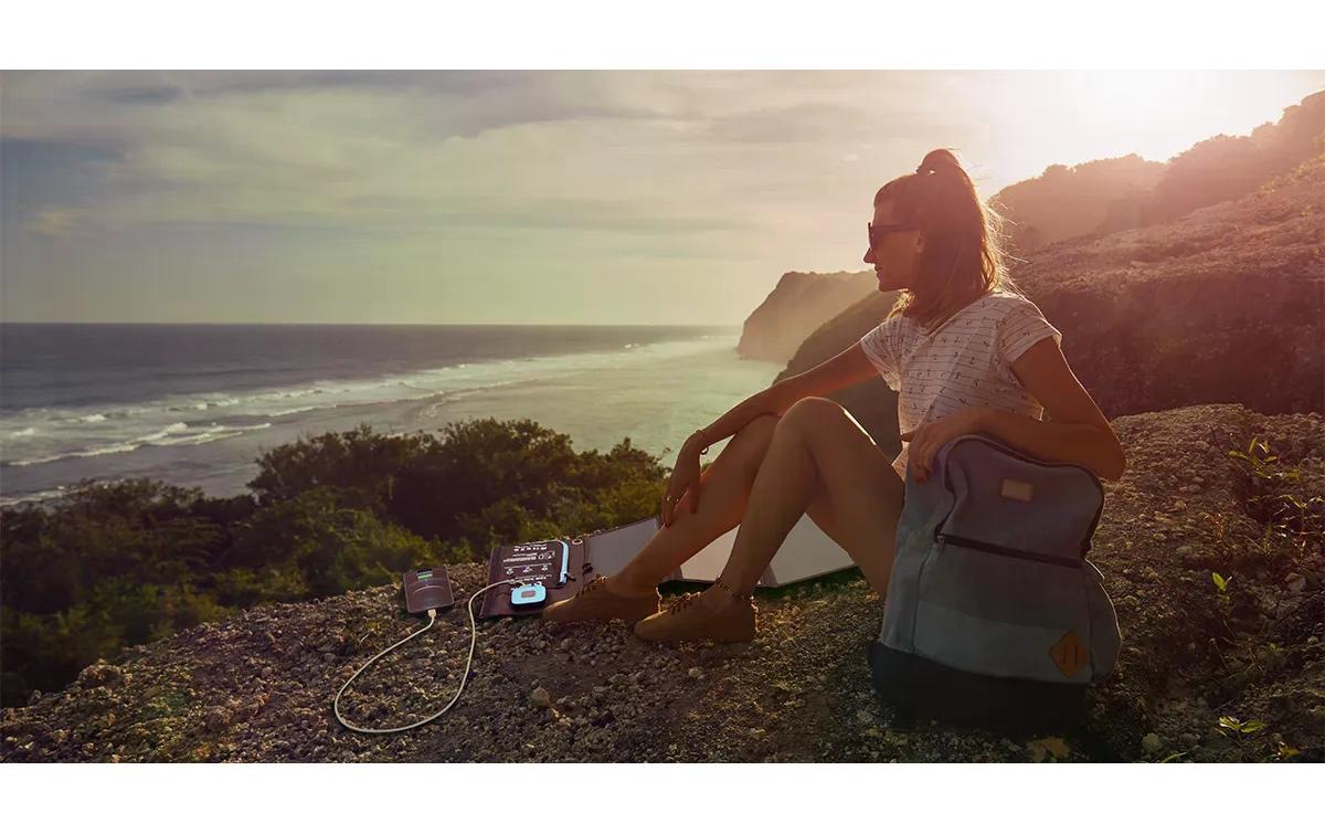 Solarladegerät »BigBlue Solar B401E 28 W USB«