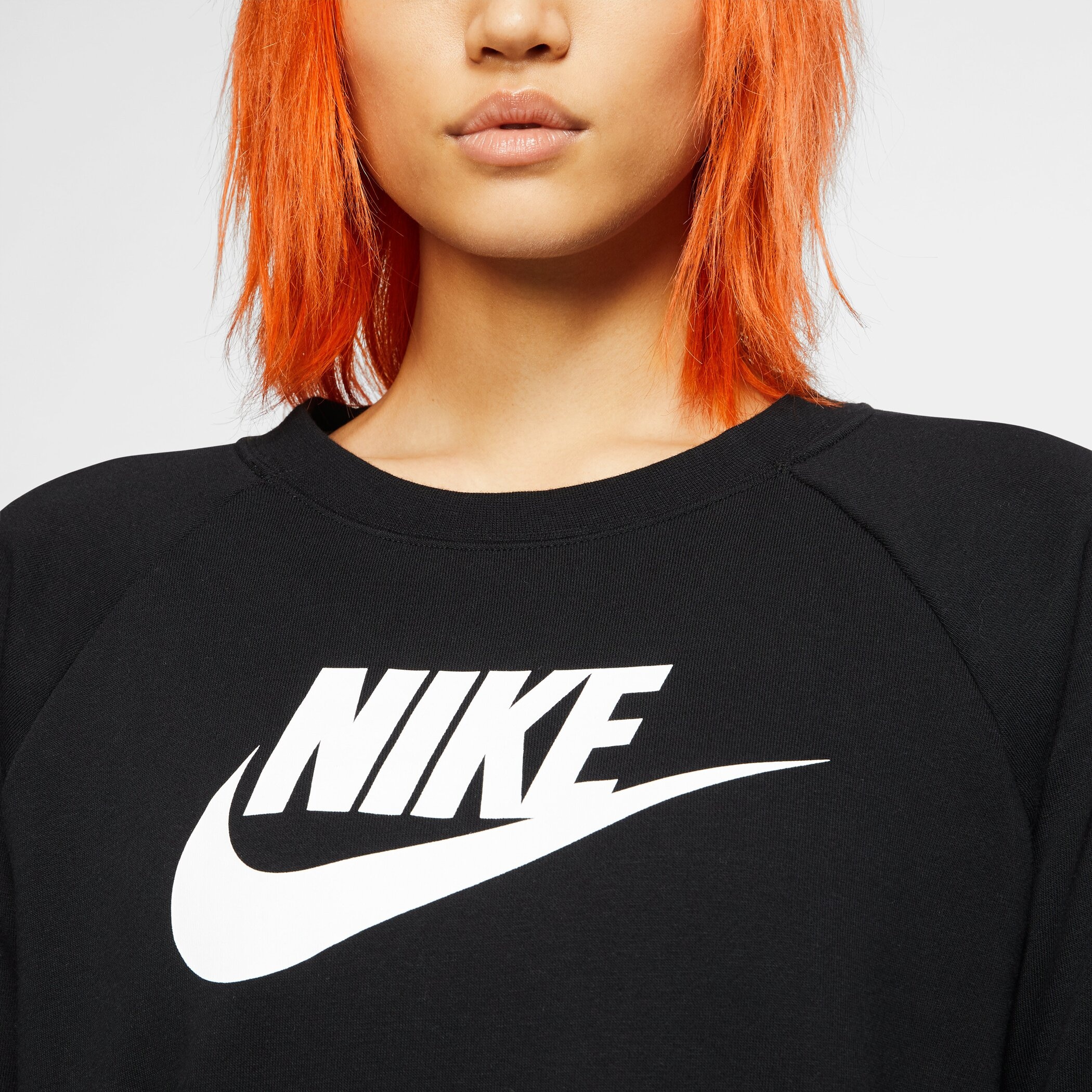 Nike Sportswear Sweatshirt »WOMEN ESSENTIAL CREW FLEECE«