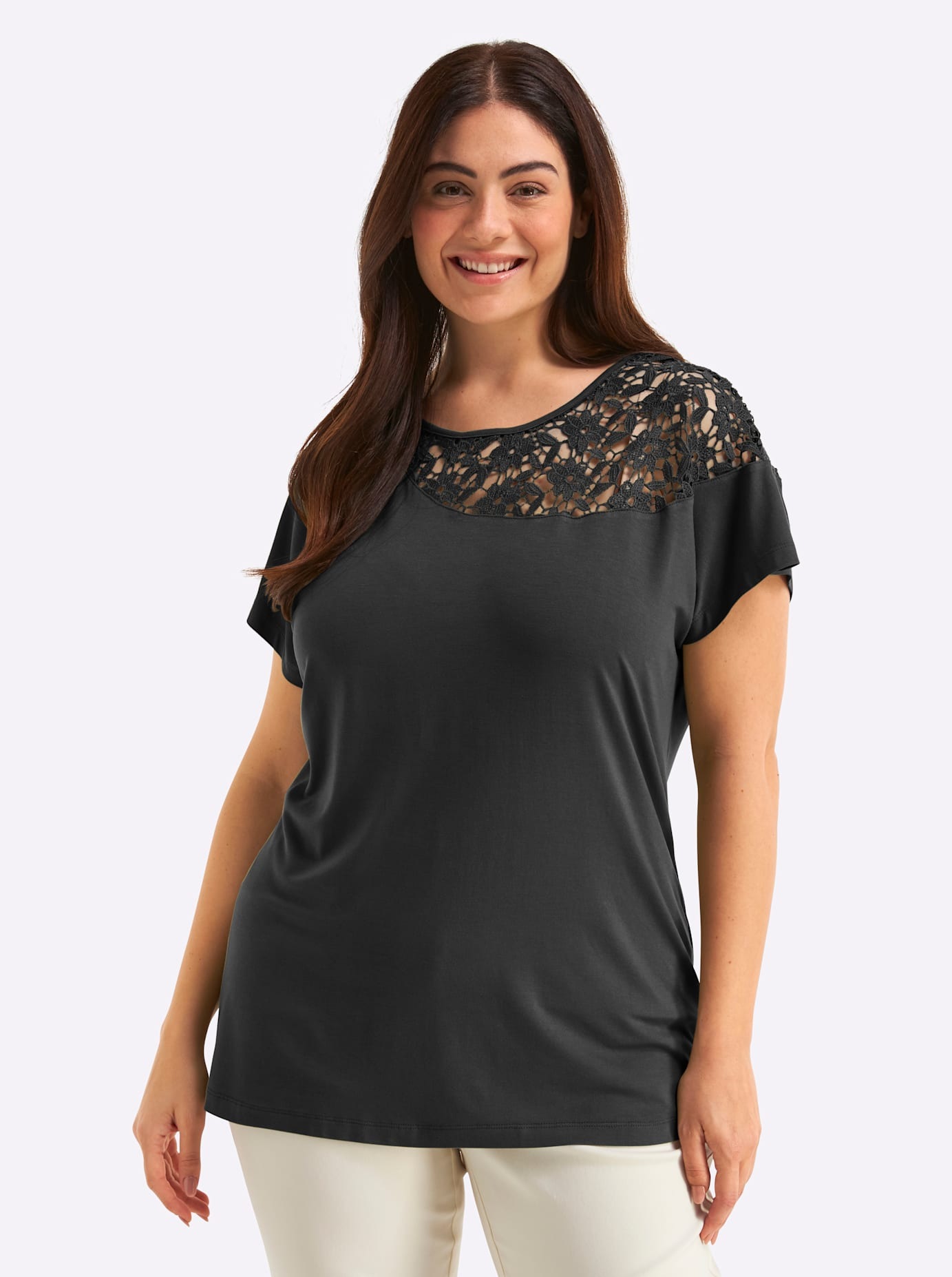 Sheego Rundhalsshirt "Halbarmshirt" 1