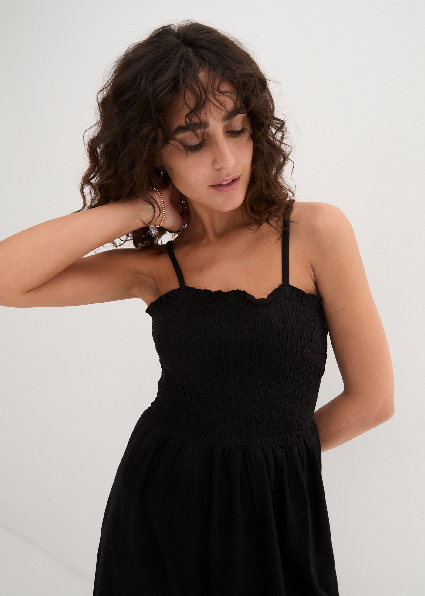 bonprix Jerseykleid mit gesmoktem Oberteil und verstellbaren Trägern