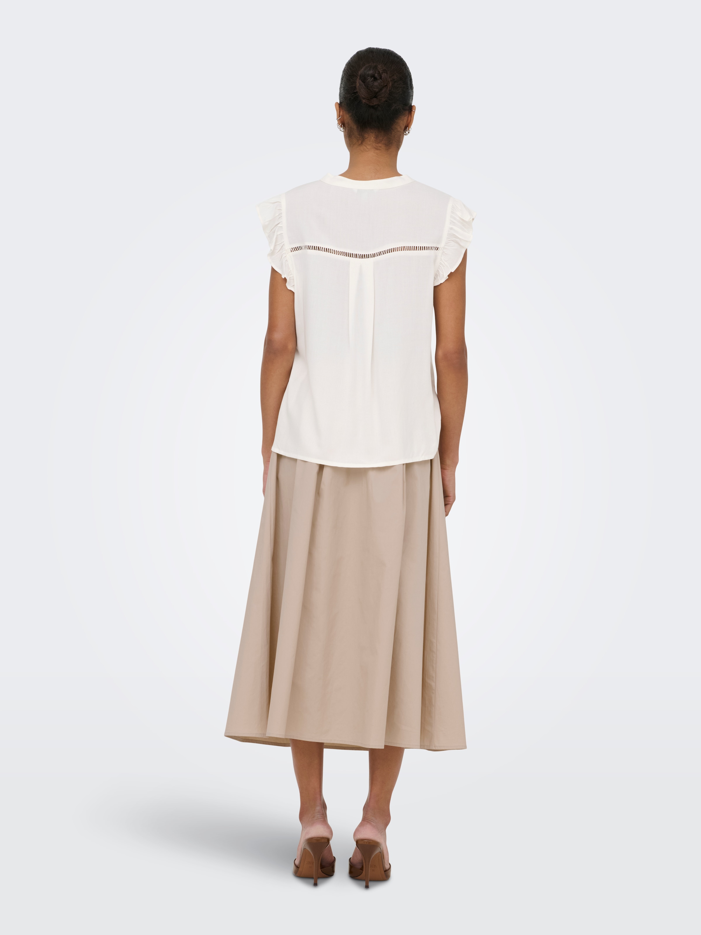 ONLY Blouse à manches courtes »ONLROSELLA LIFE CAPSLEEVE SHIRT WVN NOOS« viscose, coupe regular