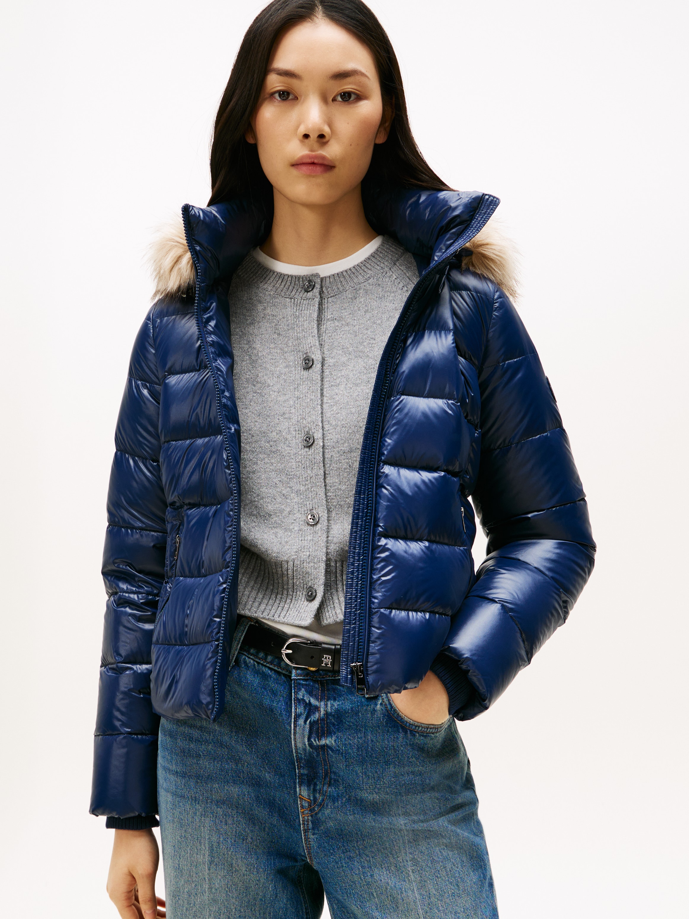Image of Tommy Hilfiger Steppjacke "GLOSS HW DOWN SLIM JACKET W FUR" in leicht glänzender Optik, mit Fellimitat