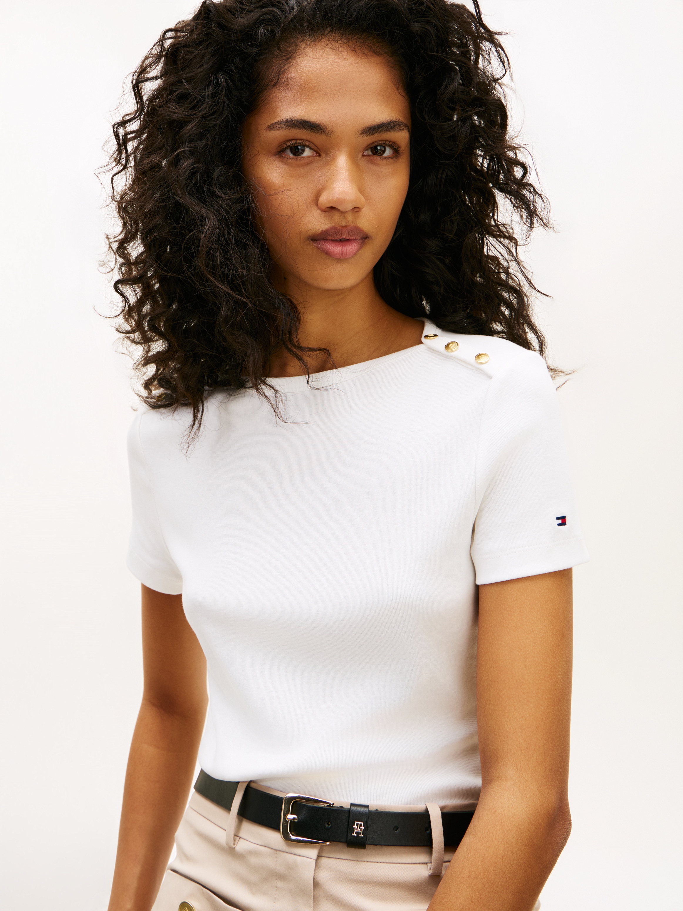 Tommy Hilfiger T-shirt à manches courtes »GOLD BUTTON SLIM SS TEE«