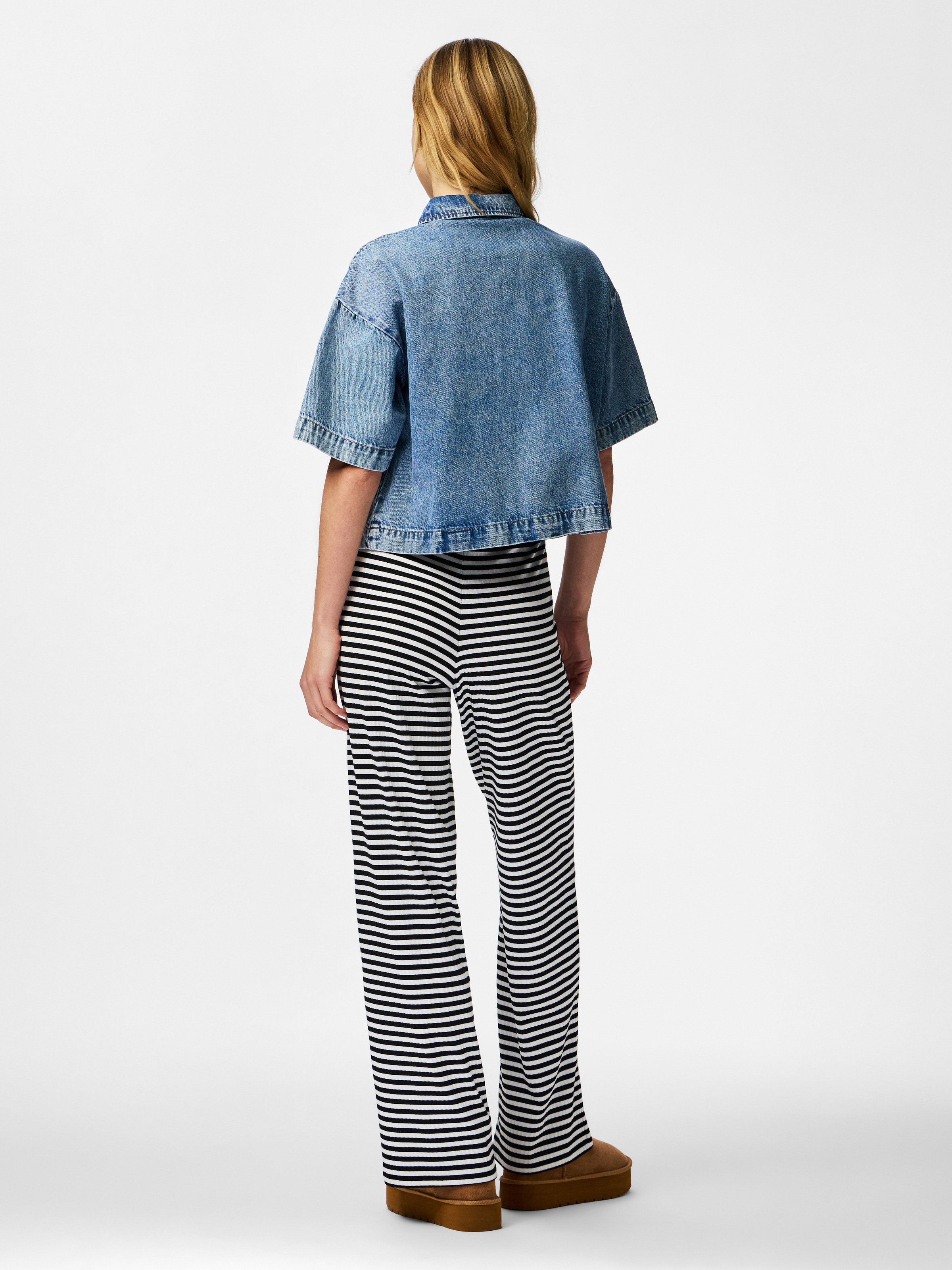 pieces Jeansbluse »PCSKY SS A-SHAPE DENIM TOP NOOS BC« Baumwolle, loose fit