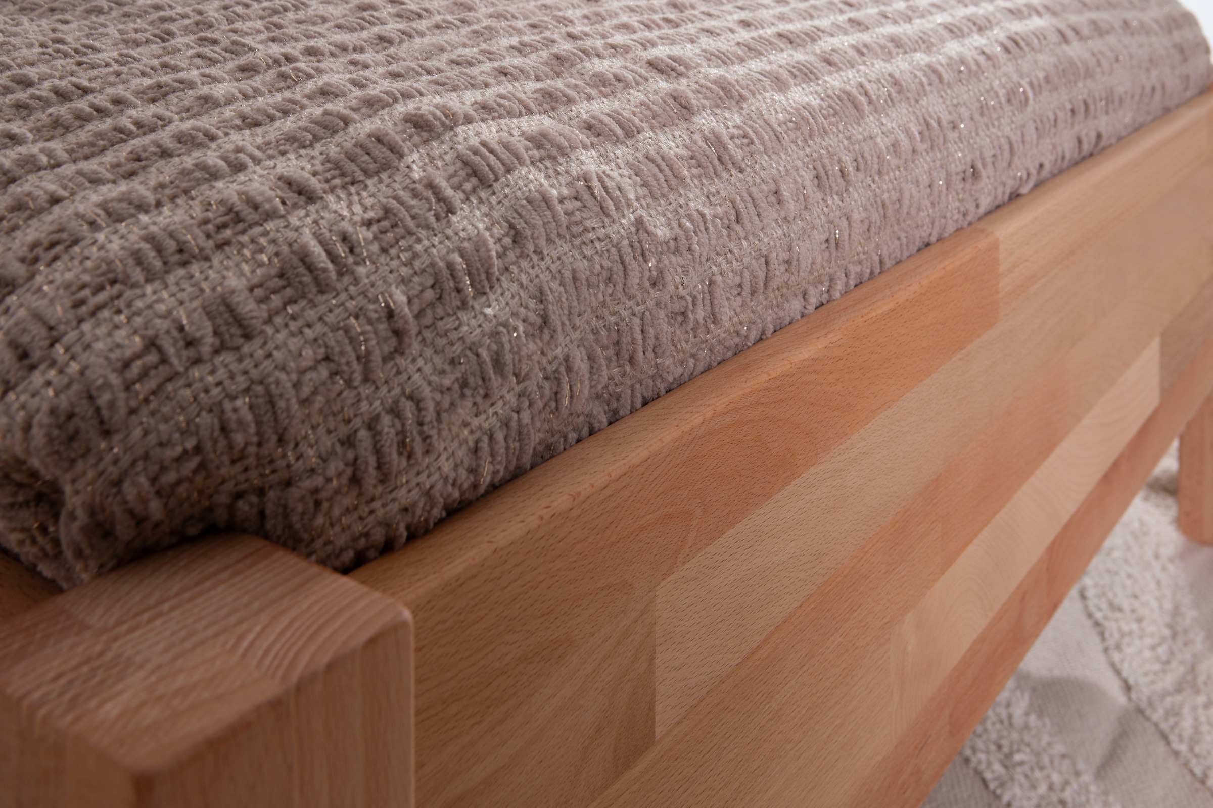Ticaa Massivholzbett »Merci«, Doppelbett, aus Buche Massivholz, inkl. Rollrost