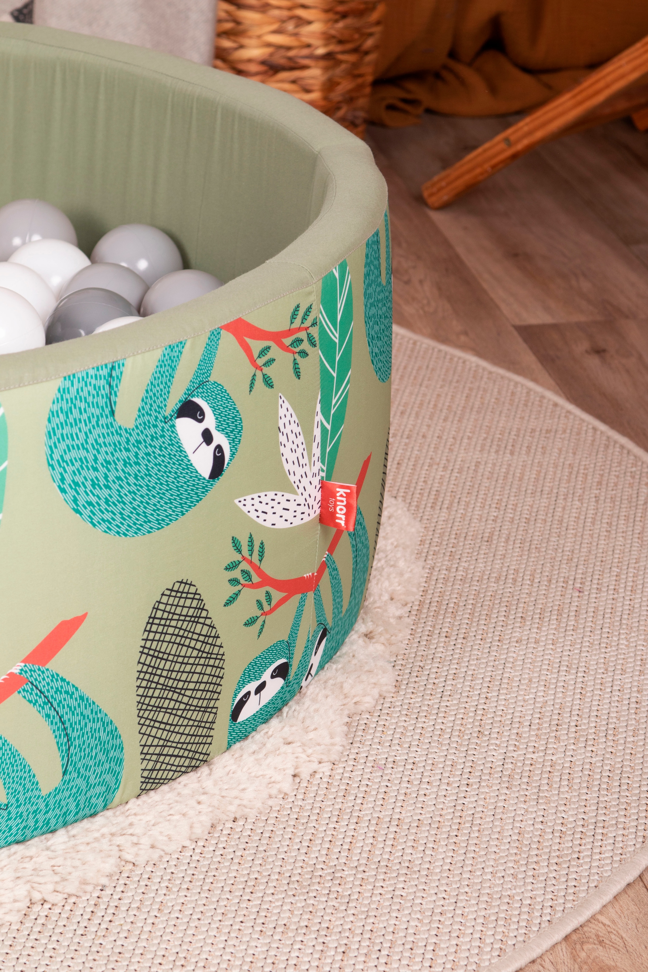 Knorrtoys® Piscine à balles »Soft, Faultier« Mit 150 Bällen grey/white/transparent, Made in Europe