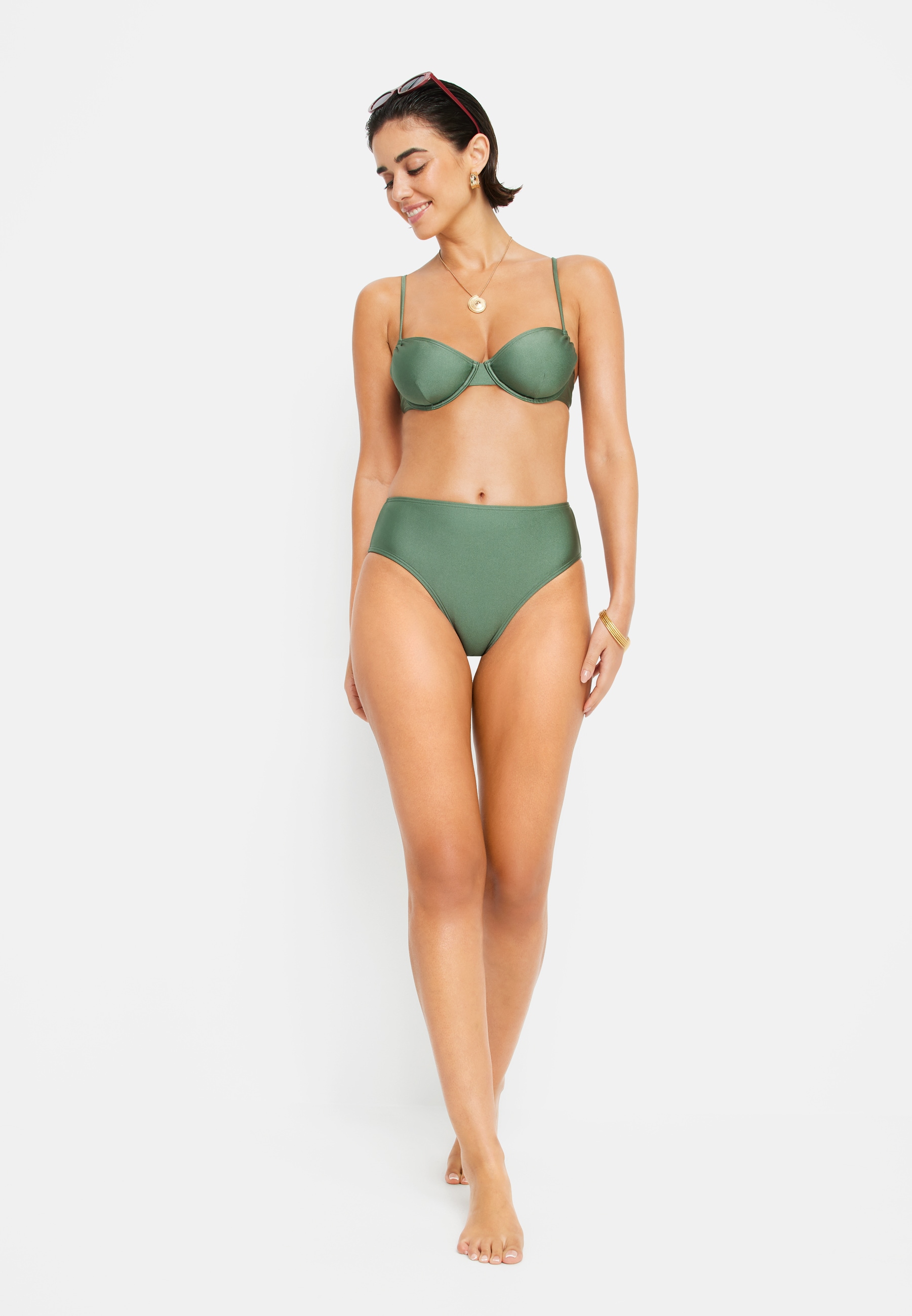 LSCN by LASCANA Bikini-Hose »Nele«, mit glänzender Beschichtung