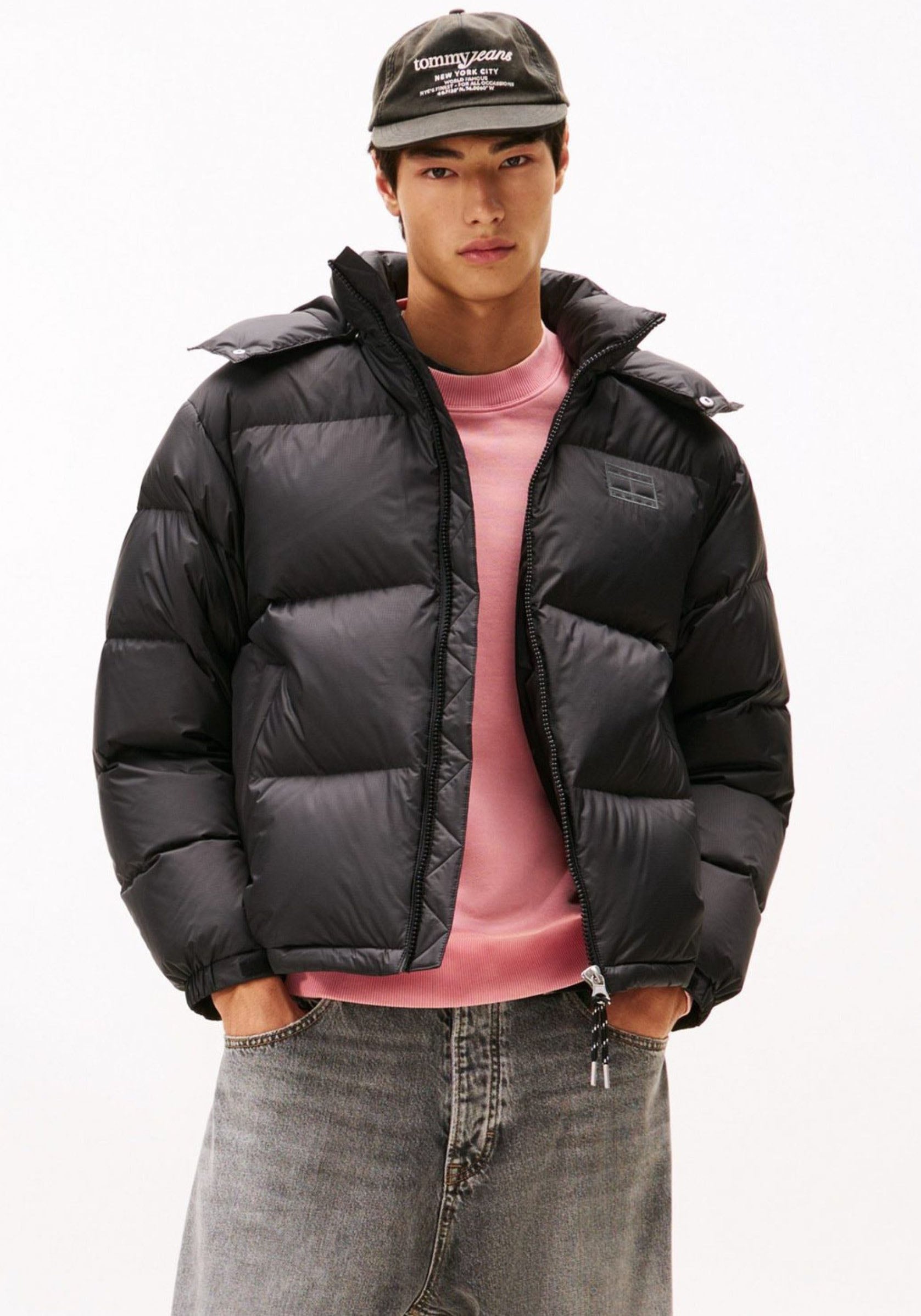 Tommy Jeans Veste matelassée »ALASKA DOWN PUFFER« mit Kapuze Übergangsjacke Regular fit mit abnehmbarer Kapuze