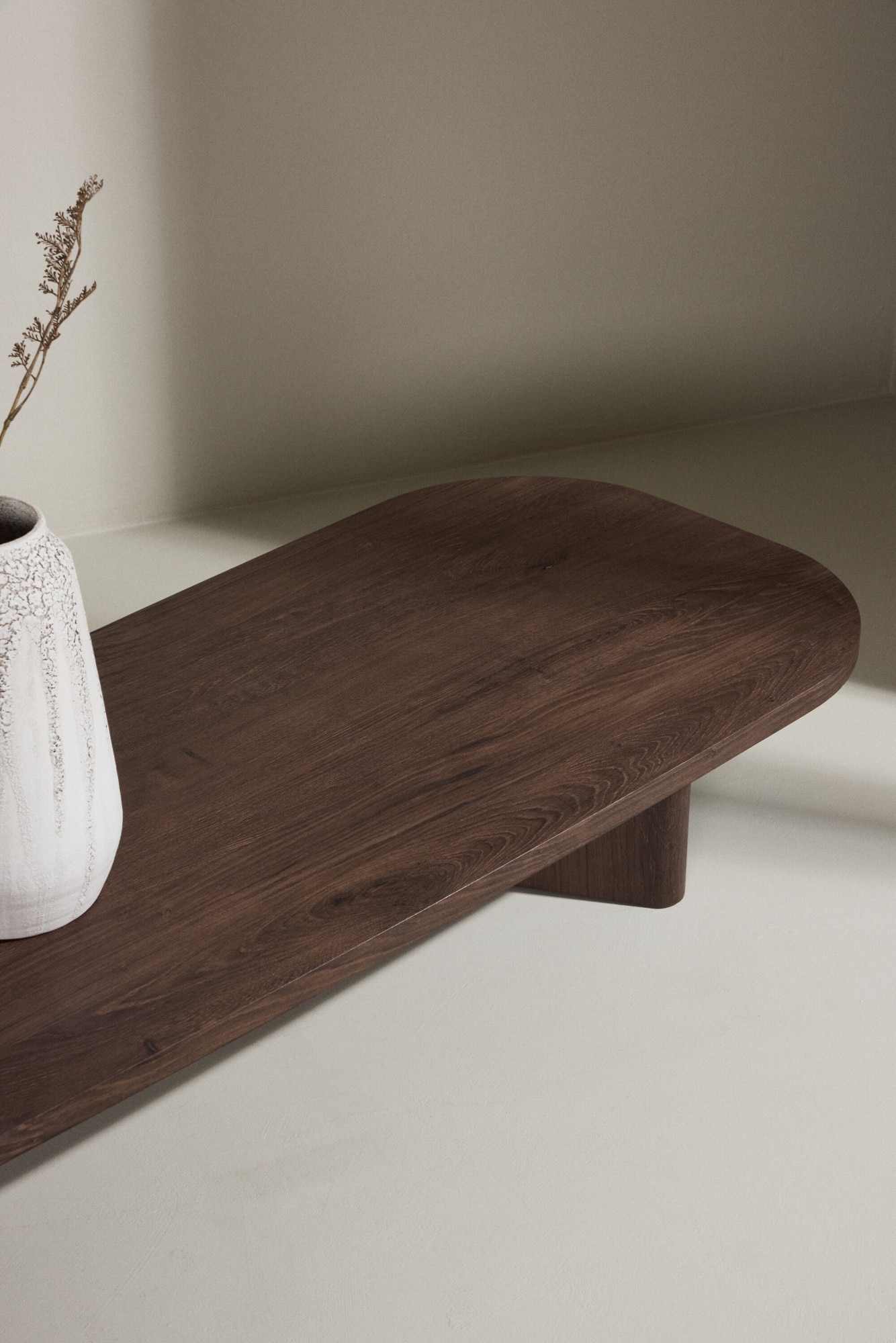 Venture Home Couchtisch »Grönvik, langer schmaler Couchtisch 180 × 55 cm in tiefem Mokka« Sofatisch, MDF, rechteckig, niedrig, langgestreckt, modern