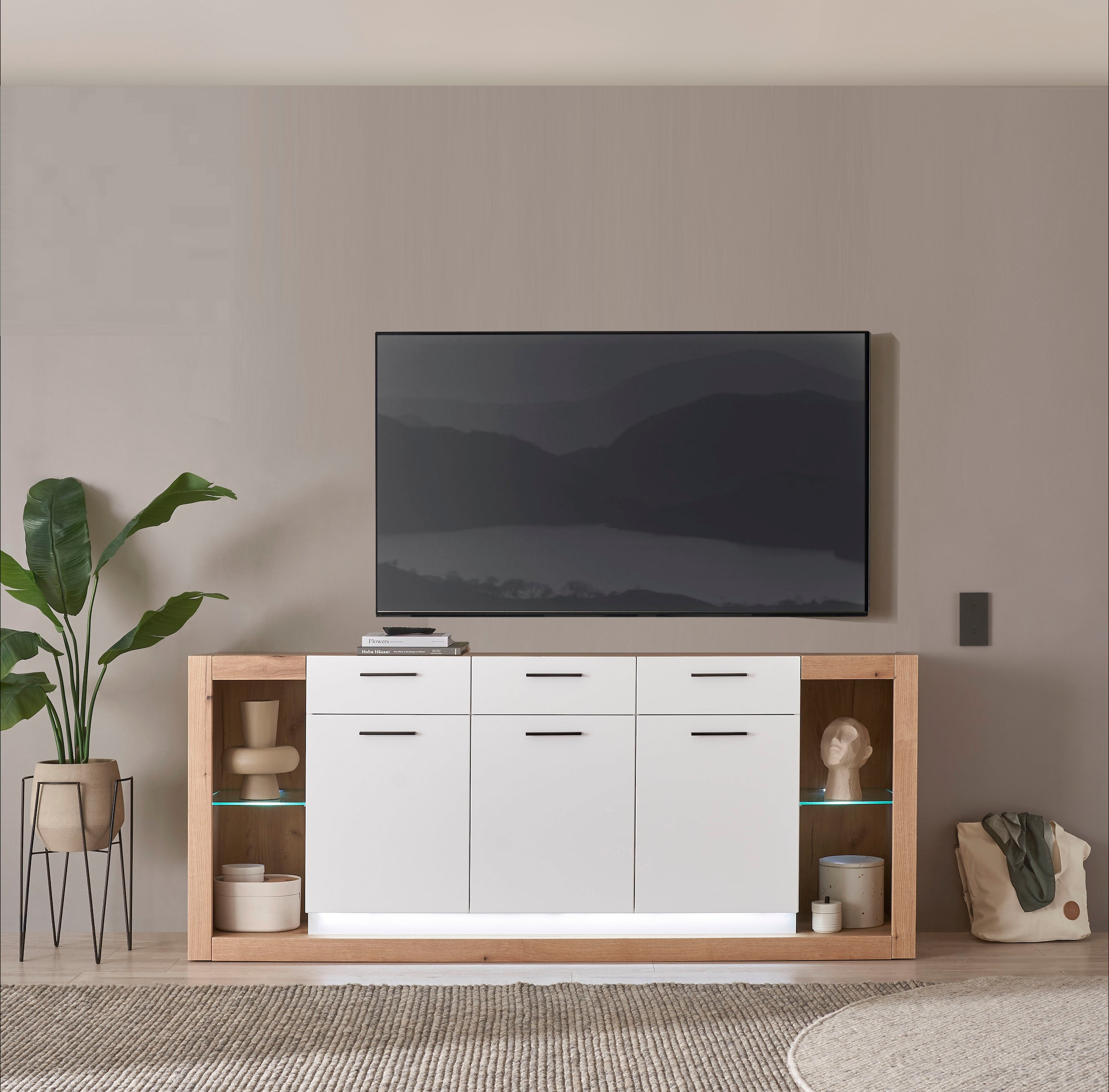 Image of Home affaire Sideboard "Brixen, moderne Kommode, Stauraumelement in Eiche Evoke Dekor" Metallgriffe, ausreichend Stauraum, vielseitig einsetzbar