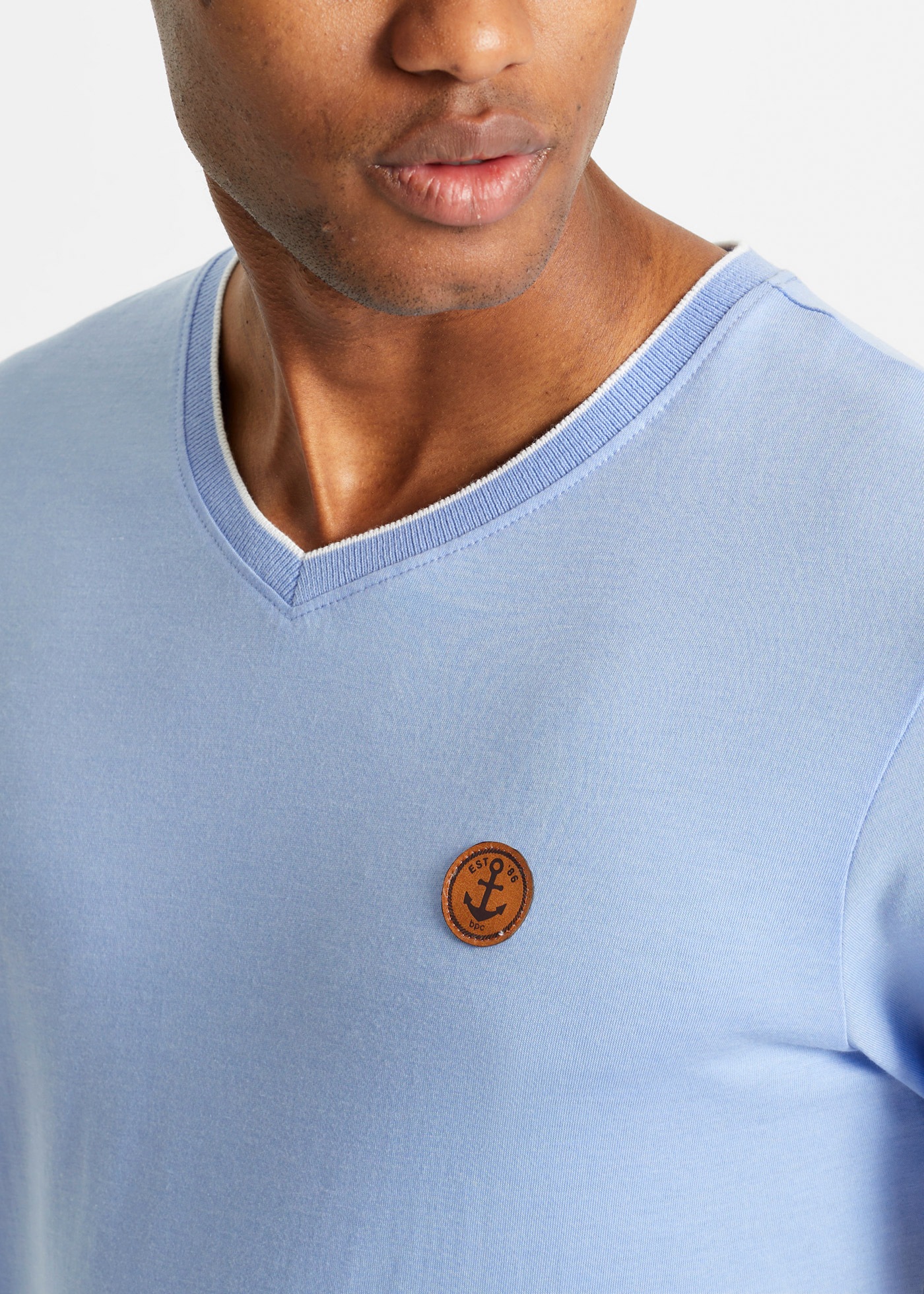 bonprix T-shirt Regular Fit, manches courtes, col en V