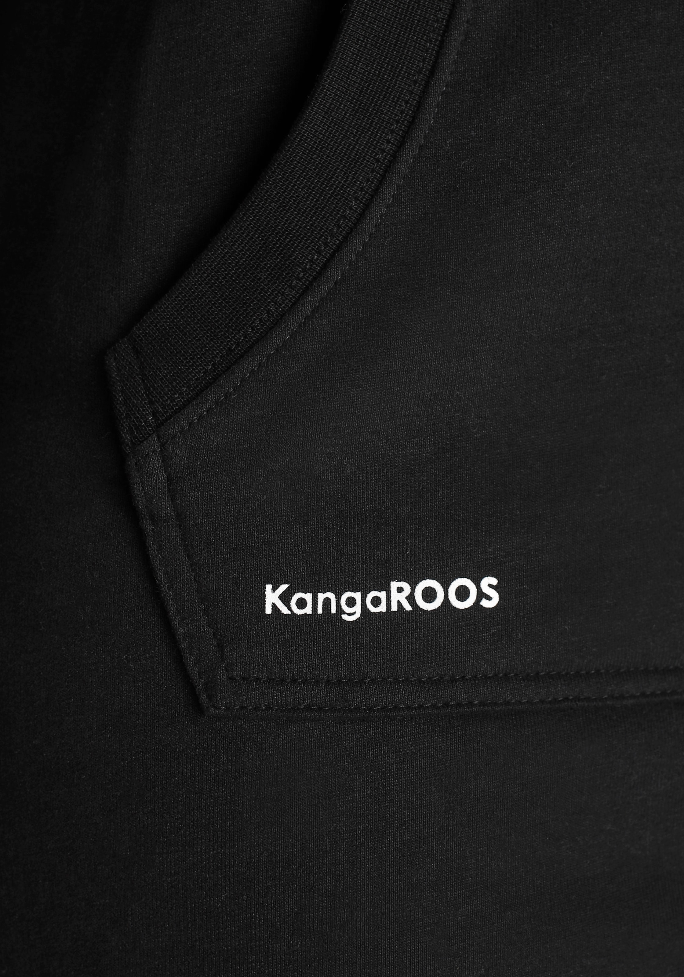 KangaROOS Sweatkleid, mit bedruckten Raglanärmeln und Kapuze