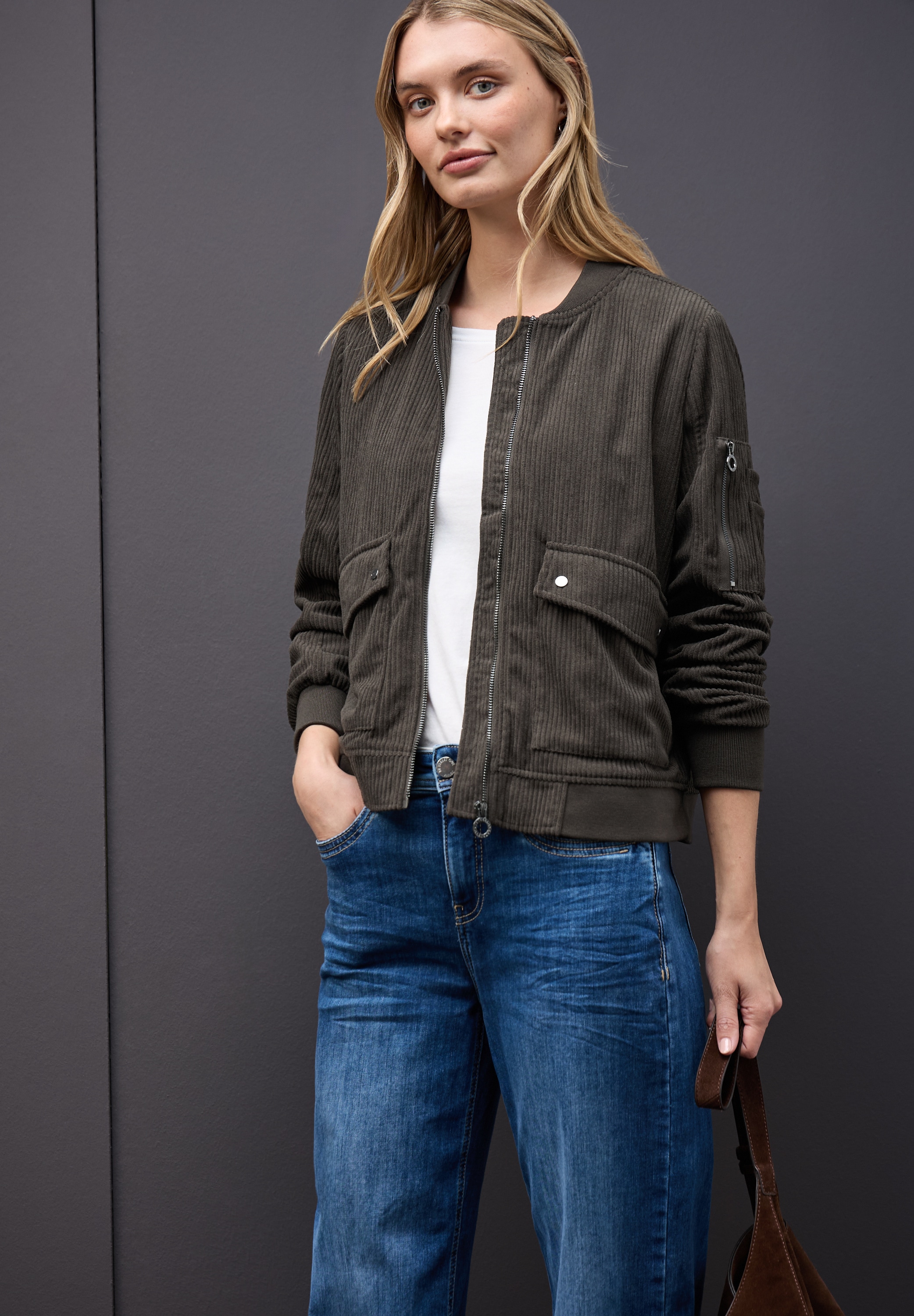 Image of STREET ONE Blouson ohne Kapuze aus Cord und Langarm mit Bündchen und Zipperdetail