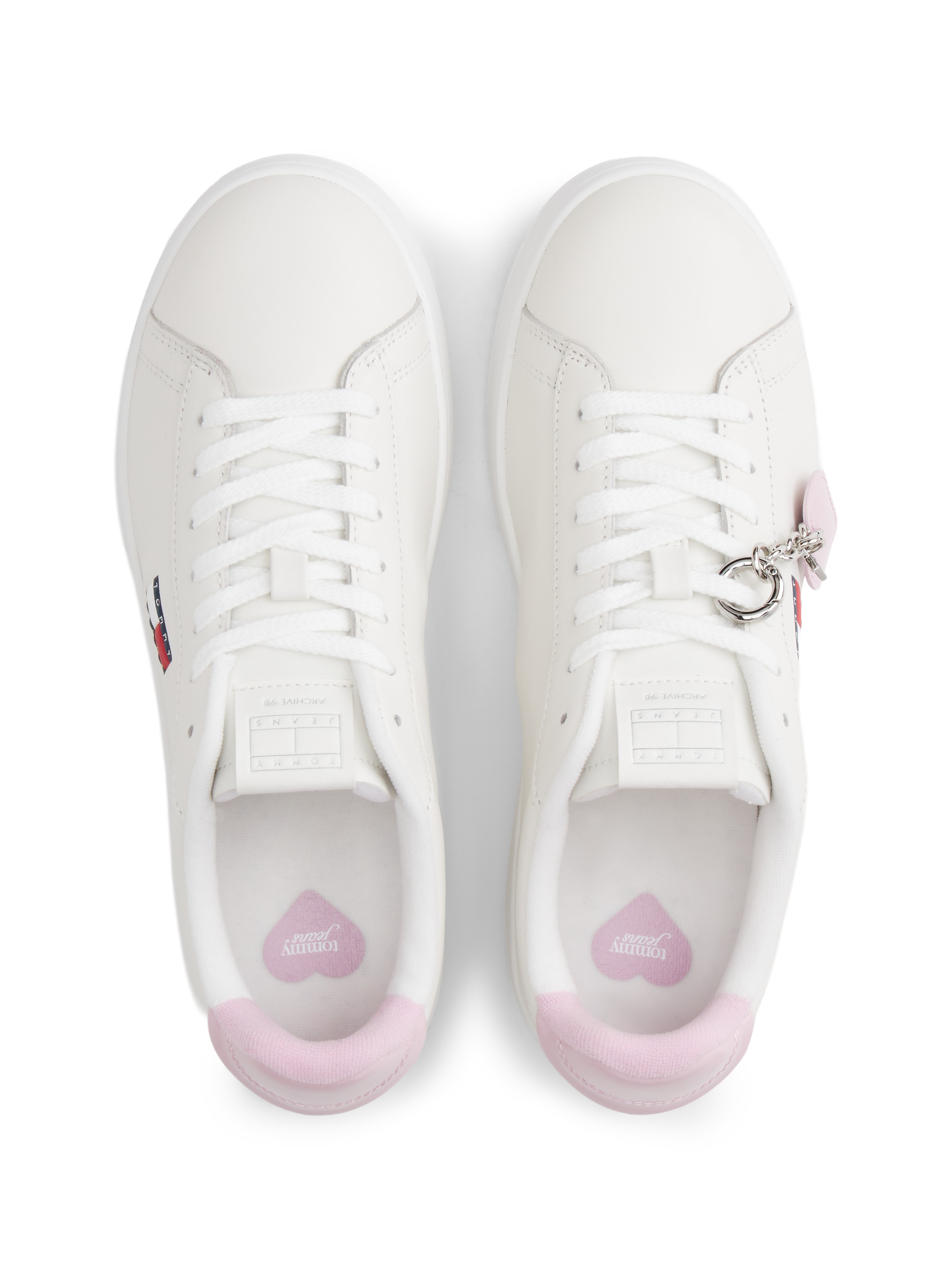 Tommy Jeans Baskets à plateforme »ARCHIVE '98 VALENTINES«  chaussure de loisir, chaussure basse, chaussure à lacets avec pendentif cœur