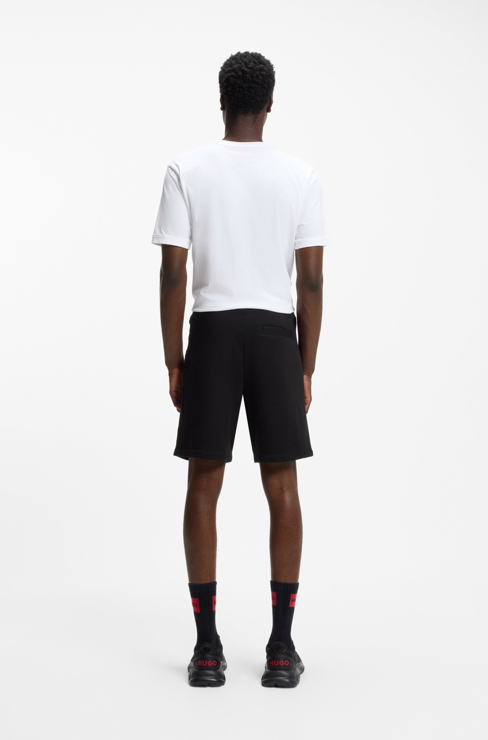 HUGO Sweatshorts »Diz«  Regular Fit, elastischer Bund mit Kordel, HUGO Red Weblabel