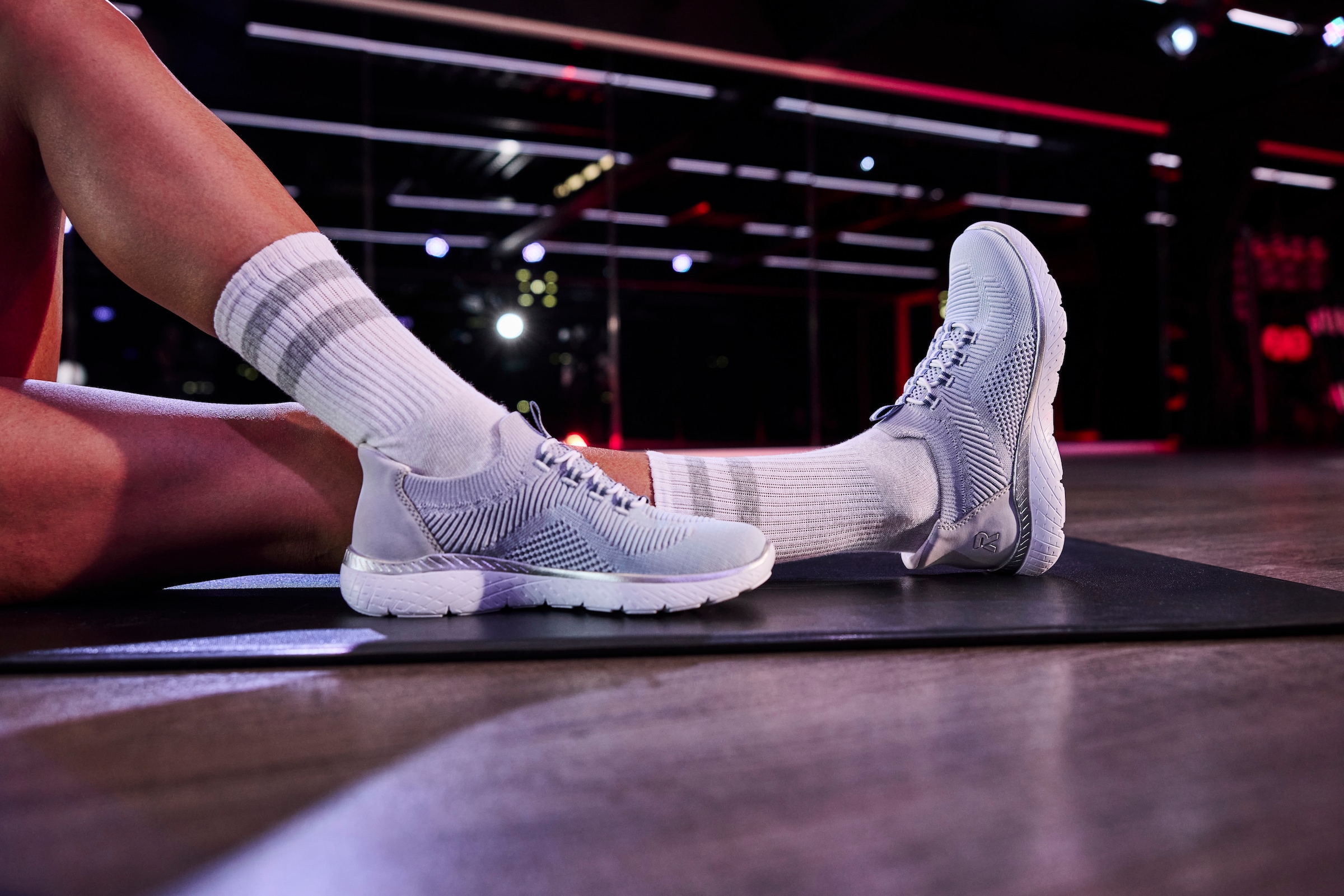 RIEKER Sport Slip-On Sneaker »Ready2GO«  , Halbschuh, Freizeitschuh, Slipper mit MemoSoft-Innensohle