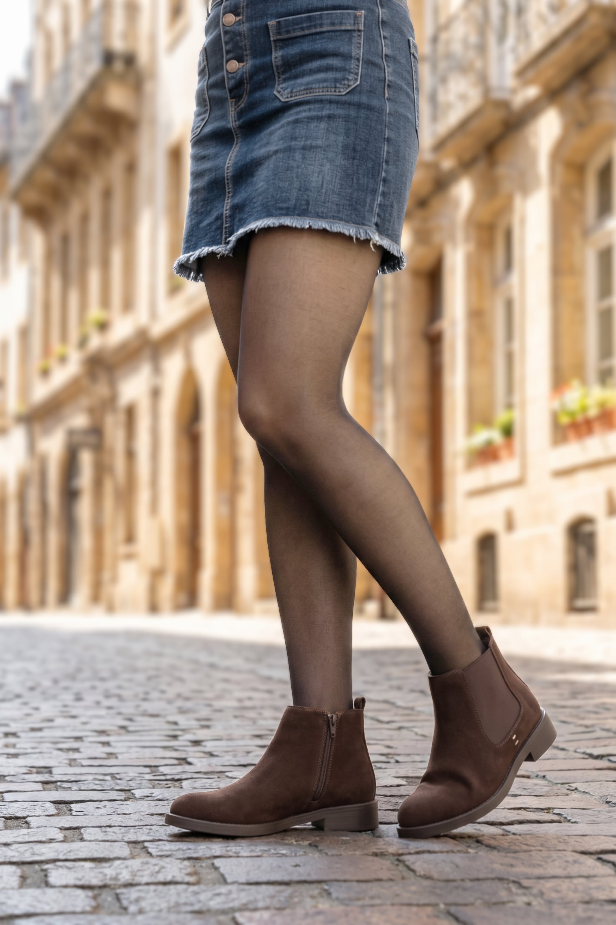 Aniston SHOES Chelseaboots  Stiefelette, Blockabsatz, mit breitem Stretch