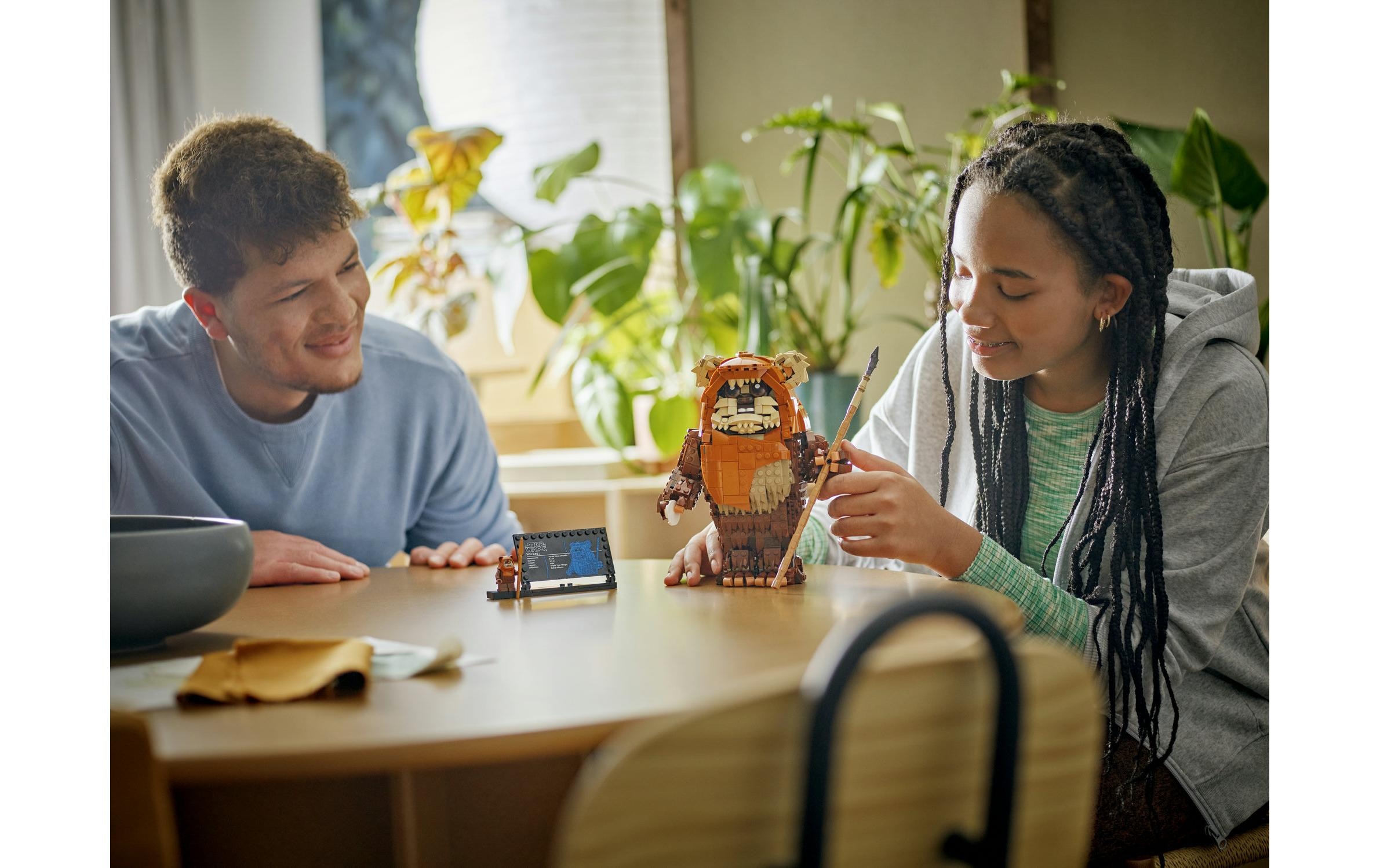 LEGO® Konstruktionsspielsteine »Star Wars Der Ewok Wicket 75430« Baubare Figur von Wicket