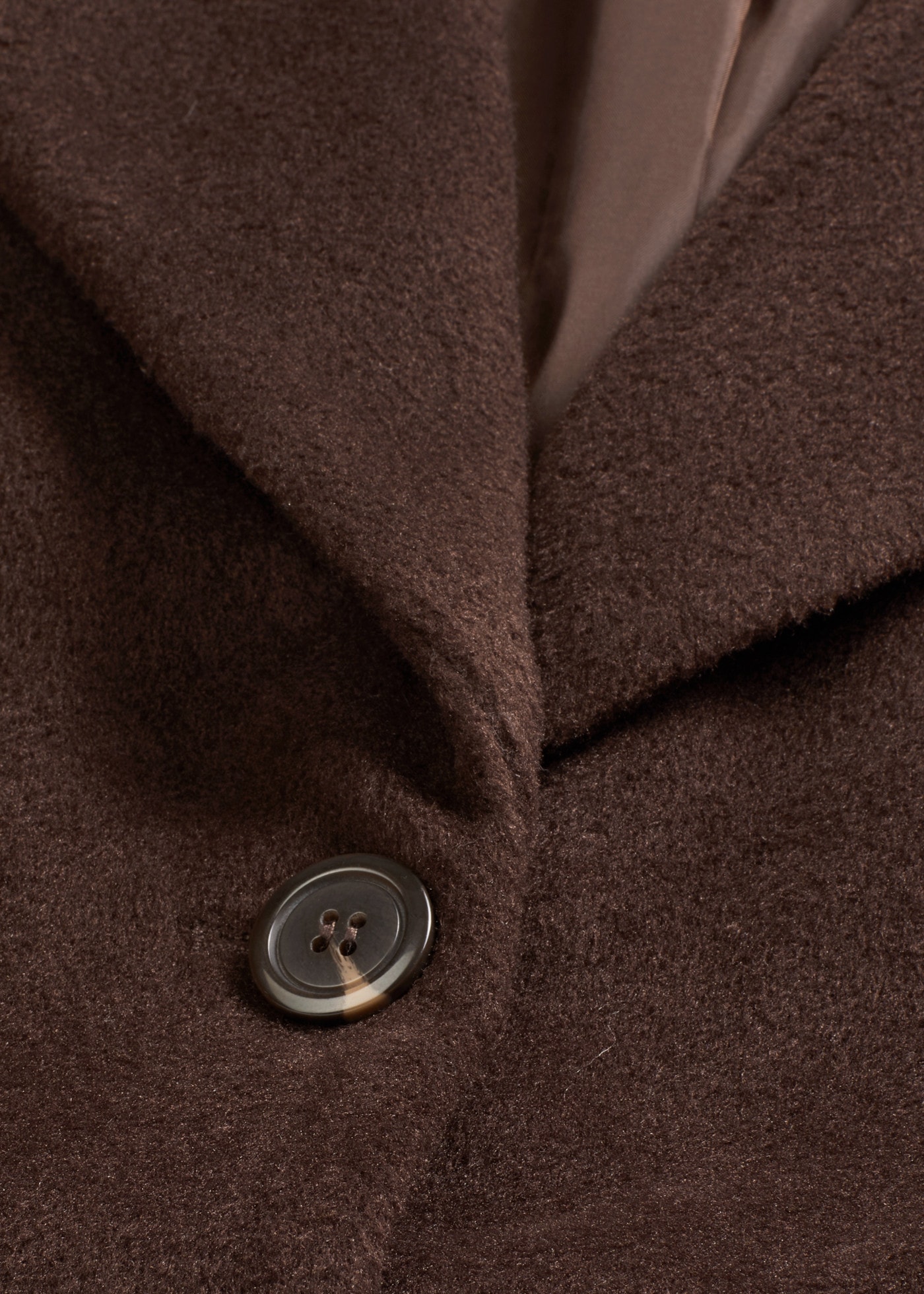 bonprix Manteau court en imitation de laine, coupe décontractée, avec col à revers, festif