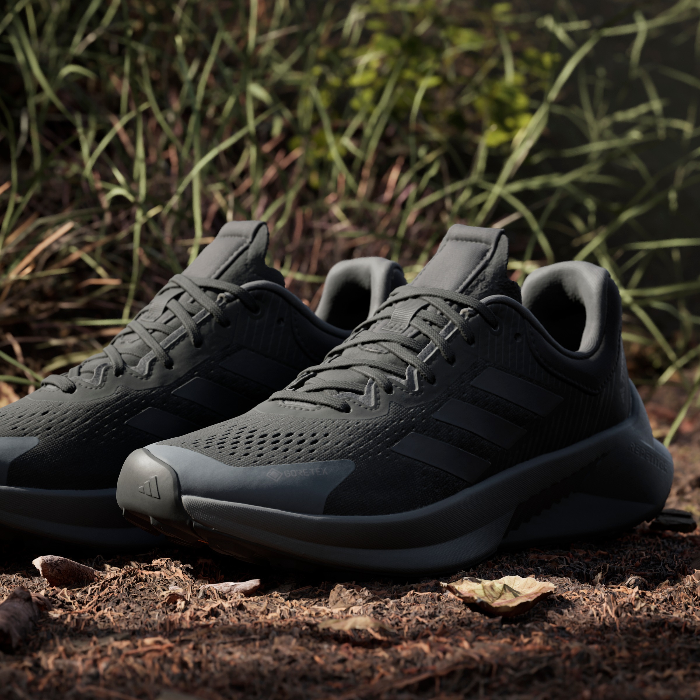 adidas TERREX Laufschuh »TERREX SOULSTRIDE FLOW GORE-TEX TRAILRUNNING«, wasserdicht