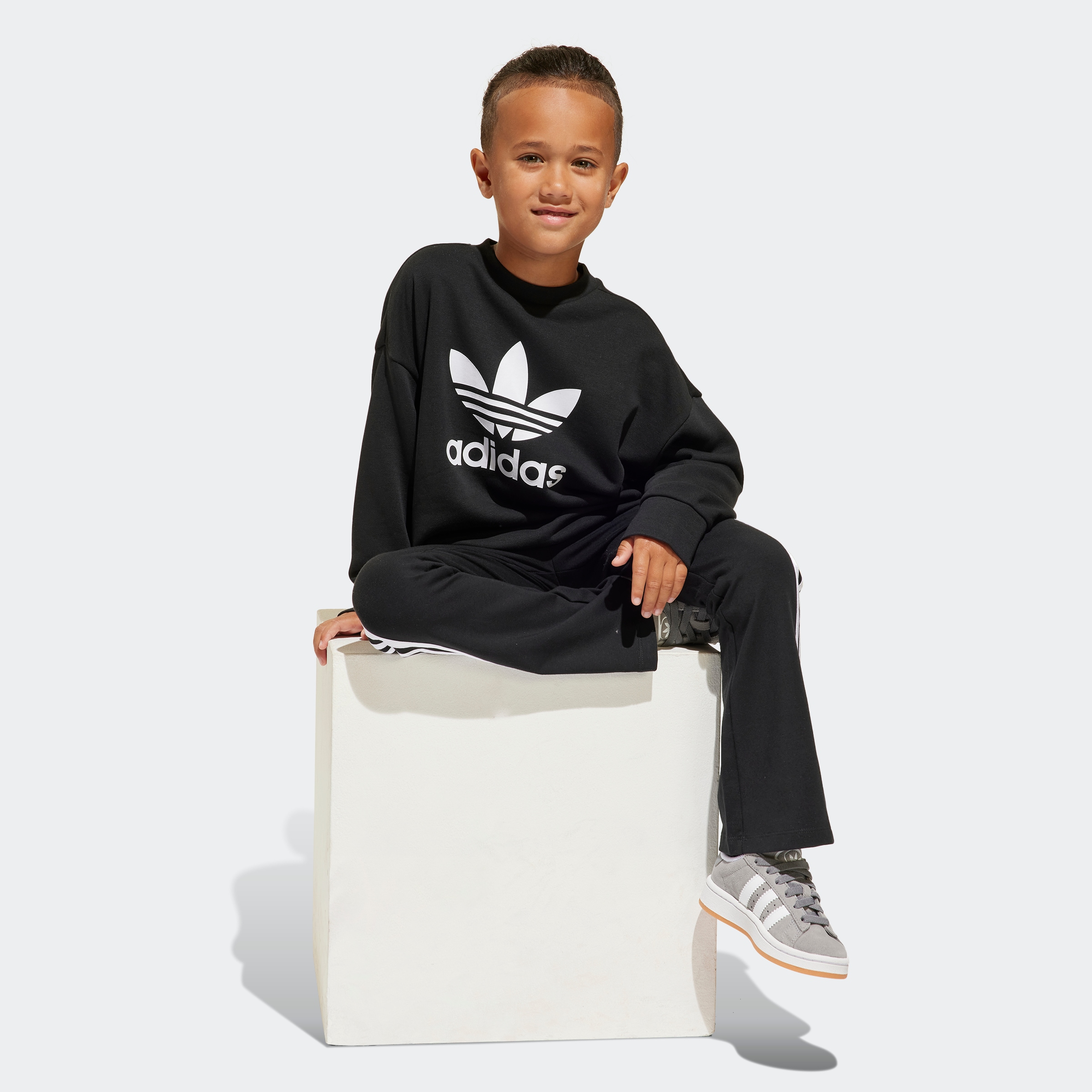 adidas Originals Trainingsanzug »LOOSE CREW SET«, (2 tlg.)