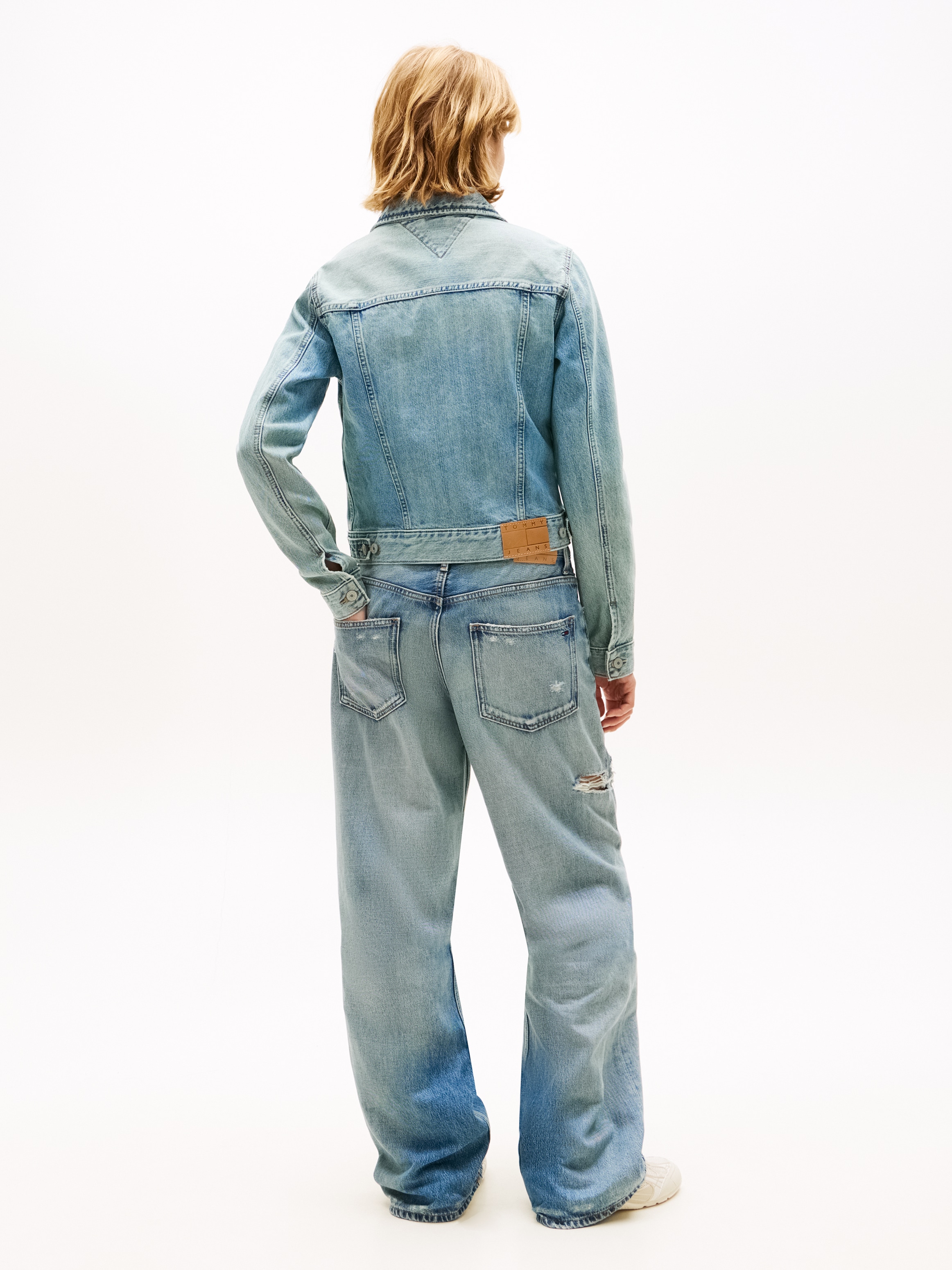 Tommy Jeans Outdoorjacke »CLASSIC TRUCKER EXT BJ8012« mit dezentem Logo