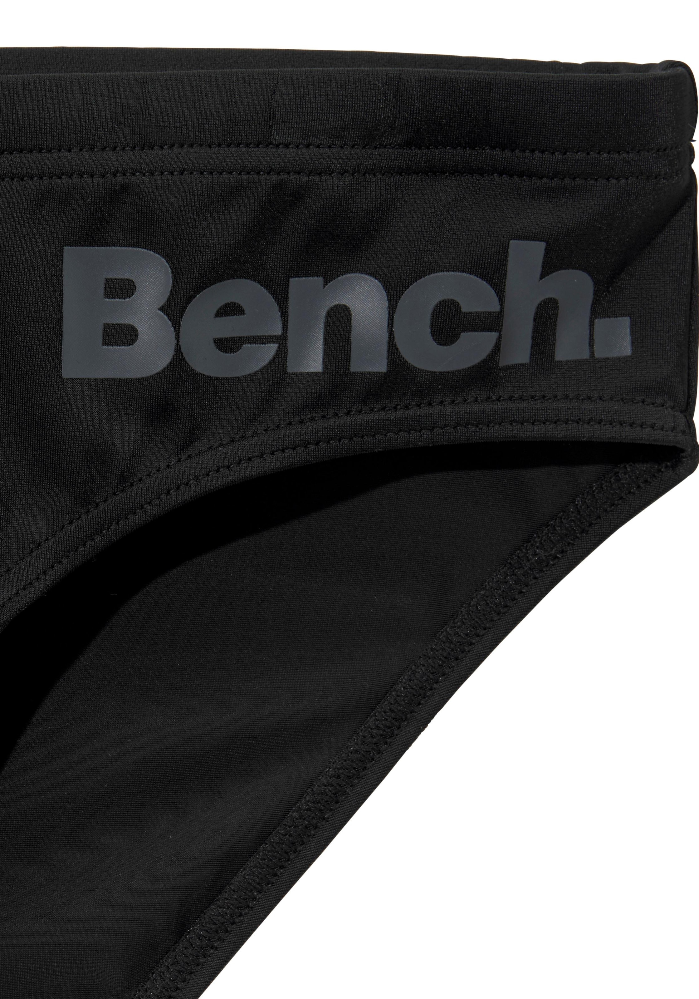 Bench. Badeslip, klassischer Stil, mit Innenkordel