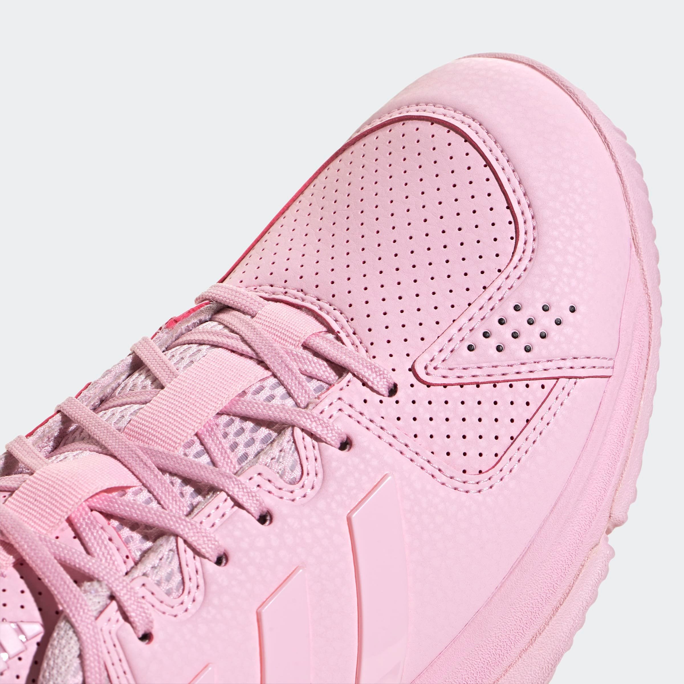 adidas Performance Indoorschuh, besonders geeignet für Volleyball