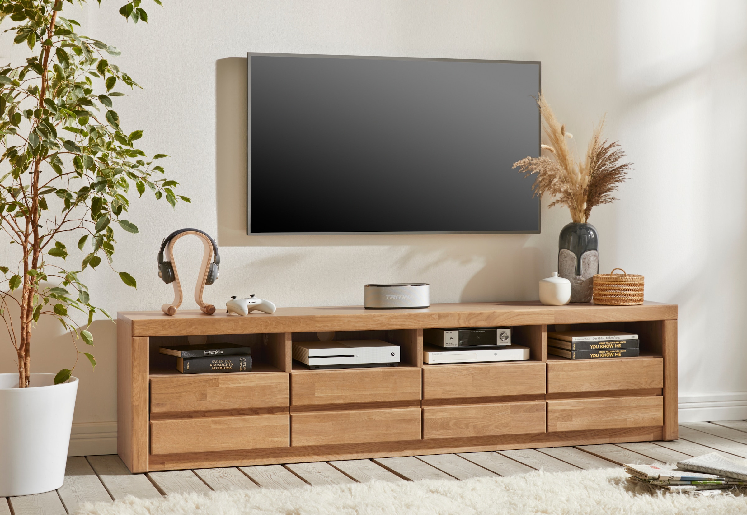 Image of Woltra Lowboard »Silkeborg«, schöne grifflose Optik,Breite 180 cm bei Ackermann Versand Schweiz